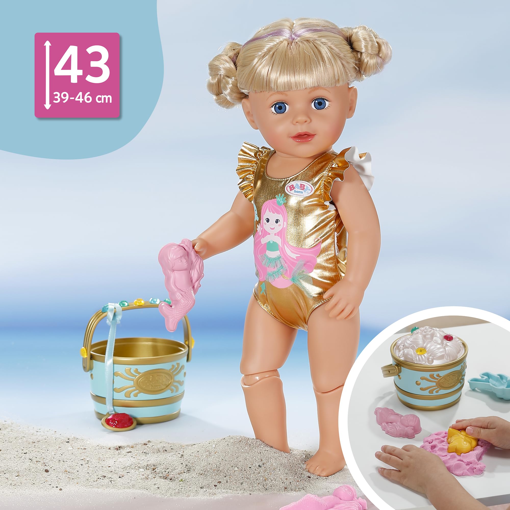 Baby born Set Sorpresa de Playa con bañador Estampado Sirena, moldes de Arena, Arena moldeable, Cubo y 5 sorpresas para muñecas de 43 cm