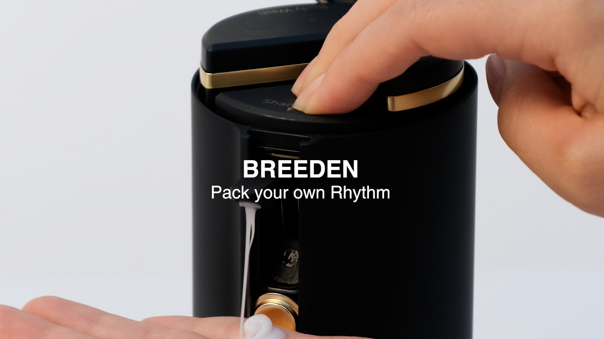 新品未使用[ブリーデン] スキンボトル-シャワーボトル セット[BREEDEN] Amazon.co.jp: 【正規品】ブリーデン ボトルセット 3in1シャワー＆9in1