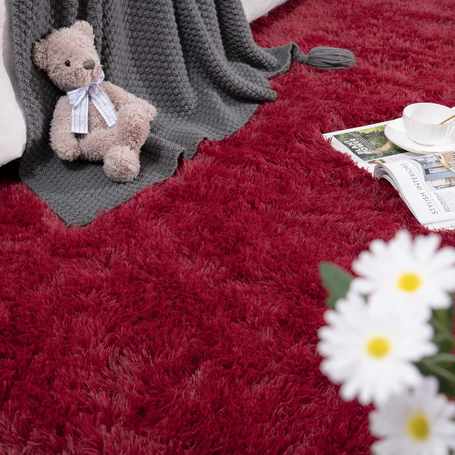DETUM Wine Red Rug 4x6 Rugs for Bedroom Fluffy Christmas Area Rug Soft Living Room Shag Rug Large Furry Rug Washable and Non Slip Carpets Modern Home Decoration