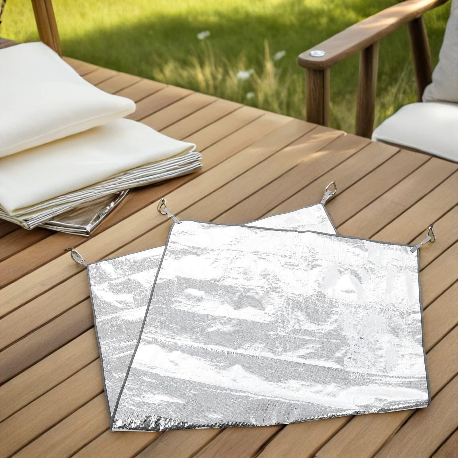 Healeved Tapete de Picnic Aislante para Camping 125X200 CM Colchoneta Gruesa de Aluminio PE Alfombra Térmica Portátil para Playa y Tienda de Campaña