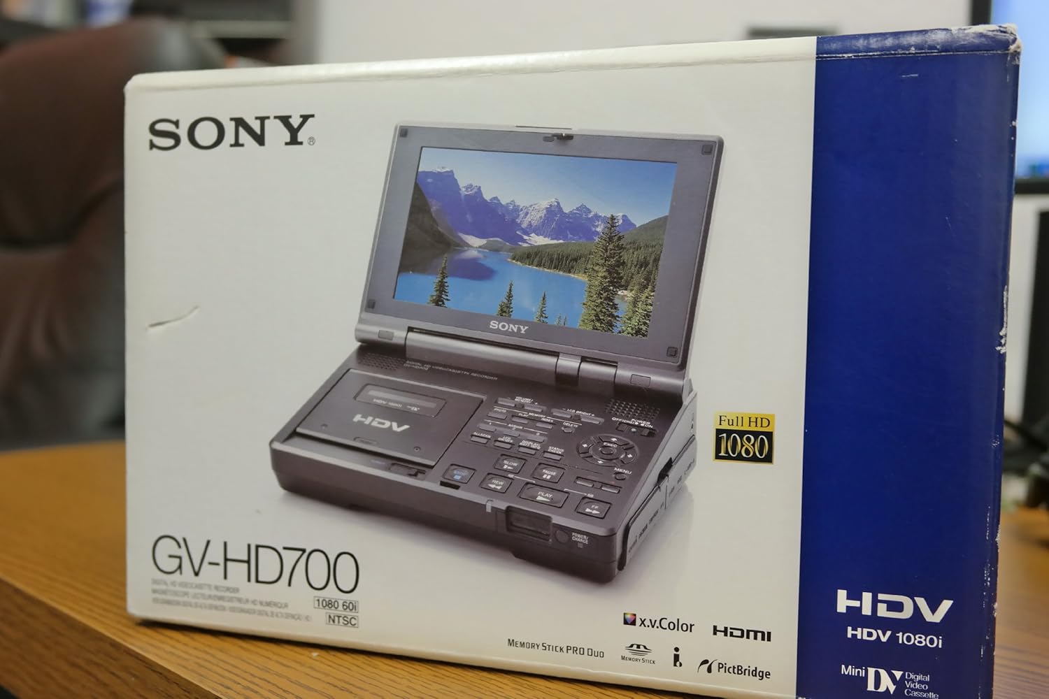 Sony Ax700 NASA's Sony GV-HD700 1080i HDV MiniDV Portable