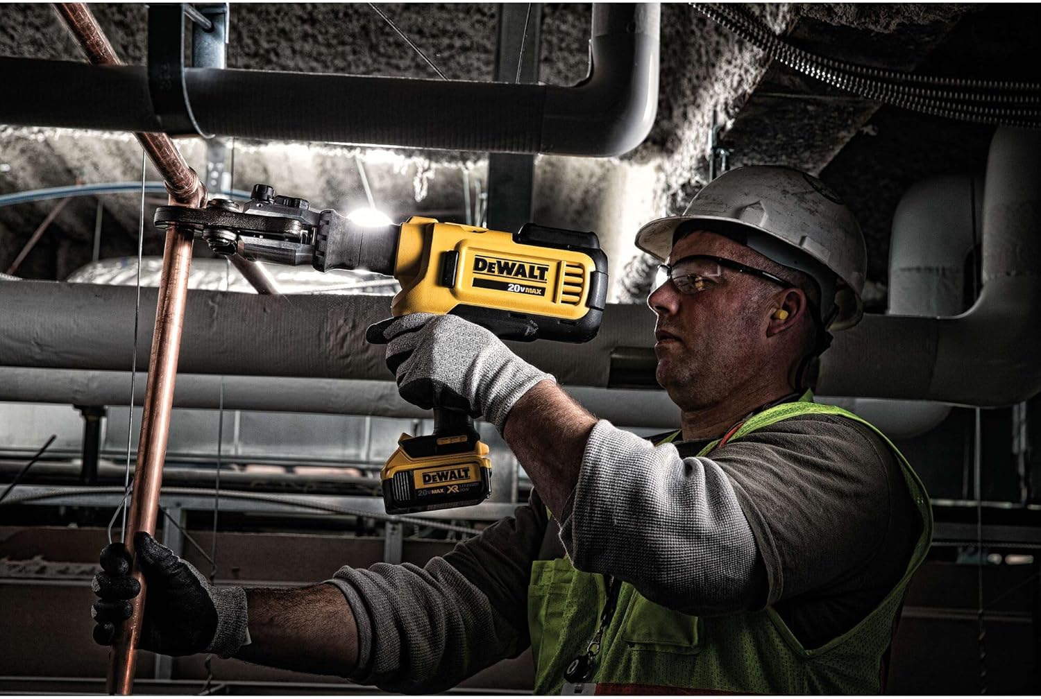 DEWALT 20V MAX Cordless Plumbing Pipe Press Tool Kit with Crimping Heads, Pro Press Tool For Copper Pipe and Stainless Steel Pipes, ½”-1 ¼”, 2 Batteries and Charger Included (DCE200M2K) - Image 16