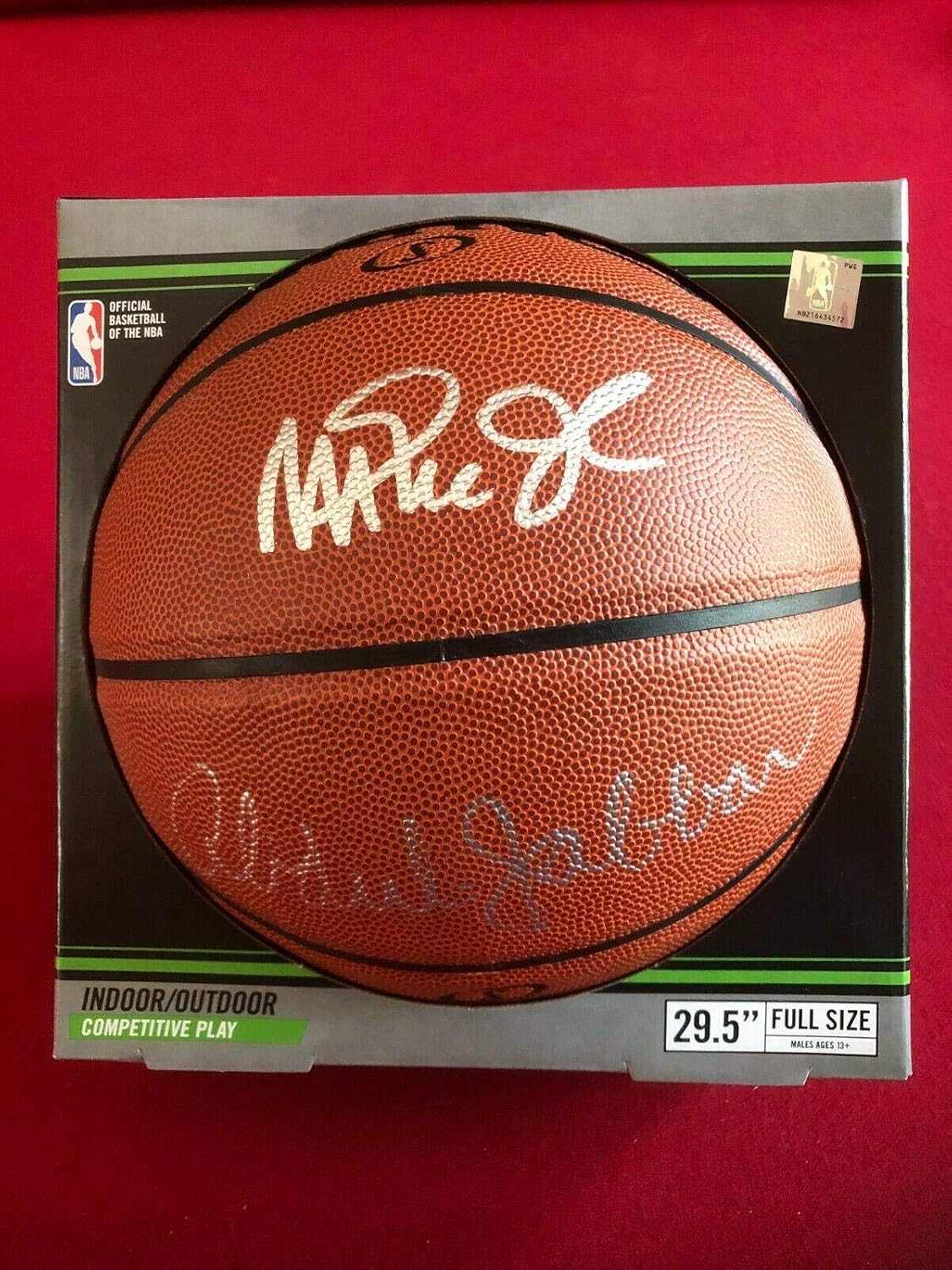 Magic Johnson/Kareem AbdulJabbar,"Autographed" (MM) Spalding