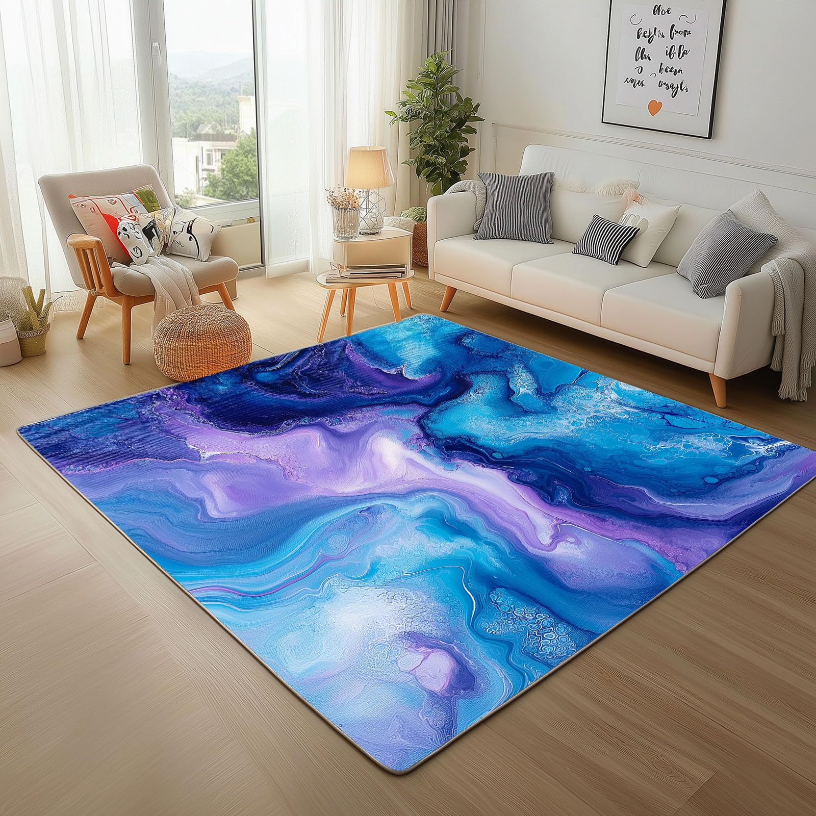 Tapis marbre bleu abstrait pour réveiller la décoration de votre salon moderne