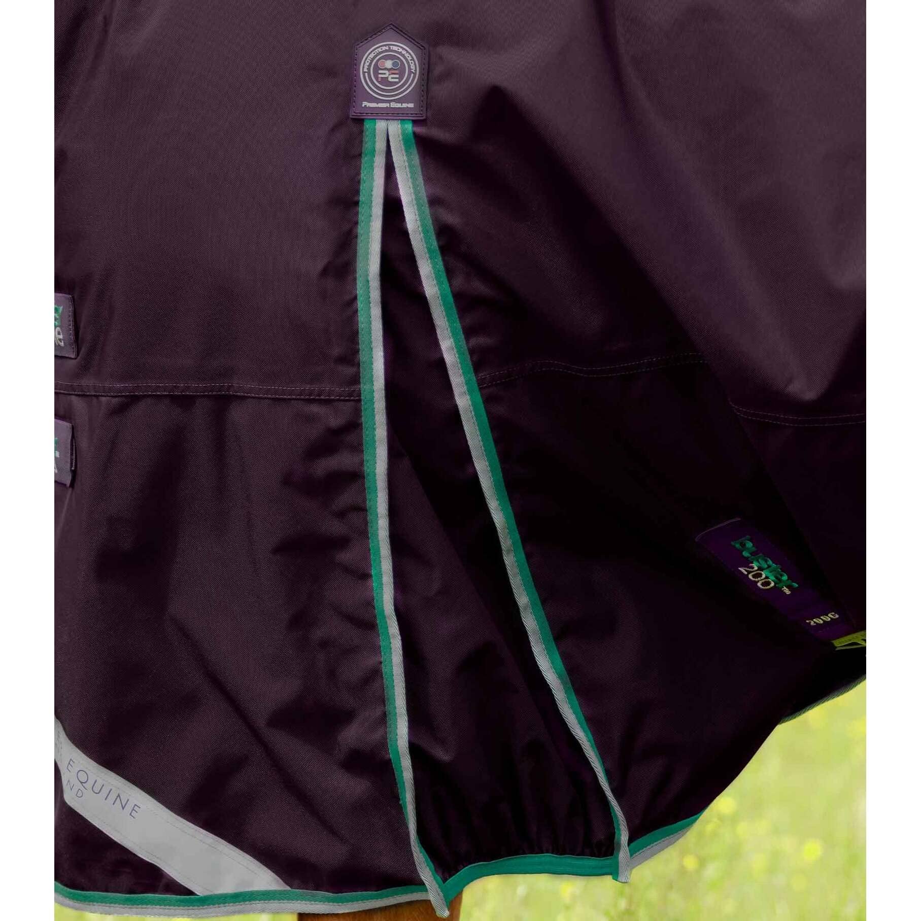 Premier Equine Cubierta exterior impermeable para caballo con cubierta de cuello Buster 200 g