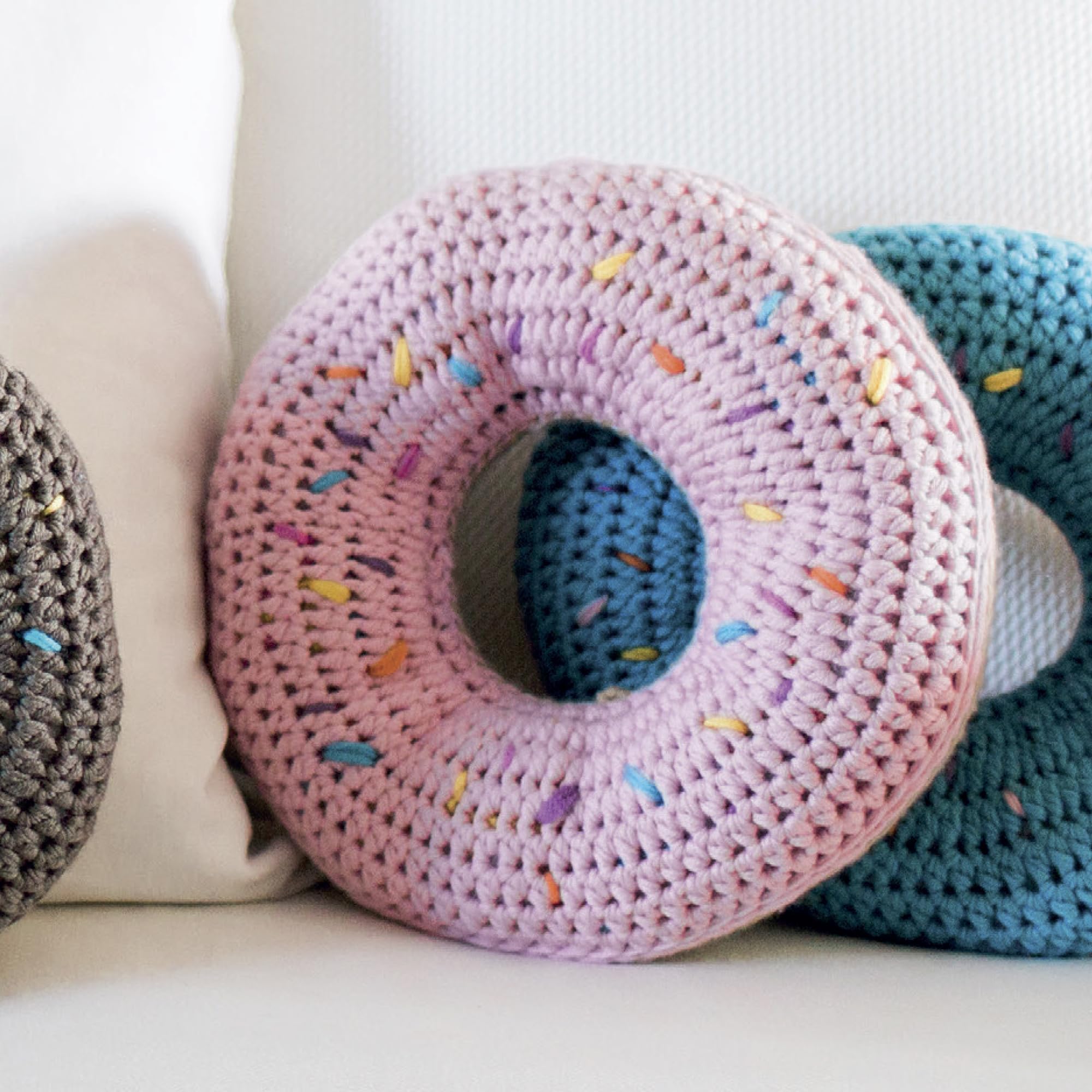 Craft Maker: Zestaw do szydełkowania – naucz się szydełkować w domu, zestaw do majsterkowania dla dorosłych, zawiera przędzę i igły, świetne zajęcia w pomieszczeniach
