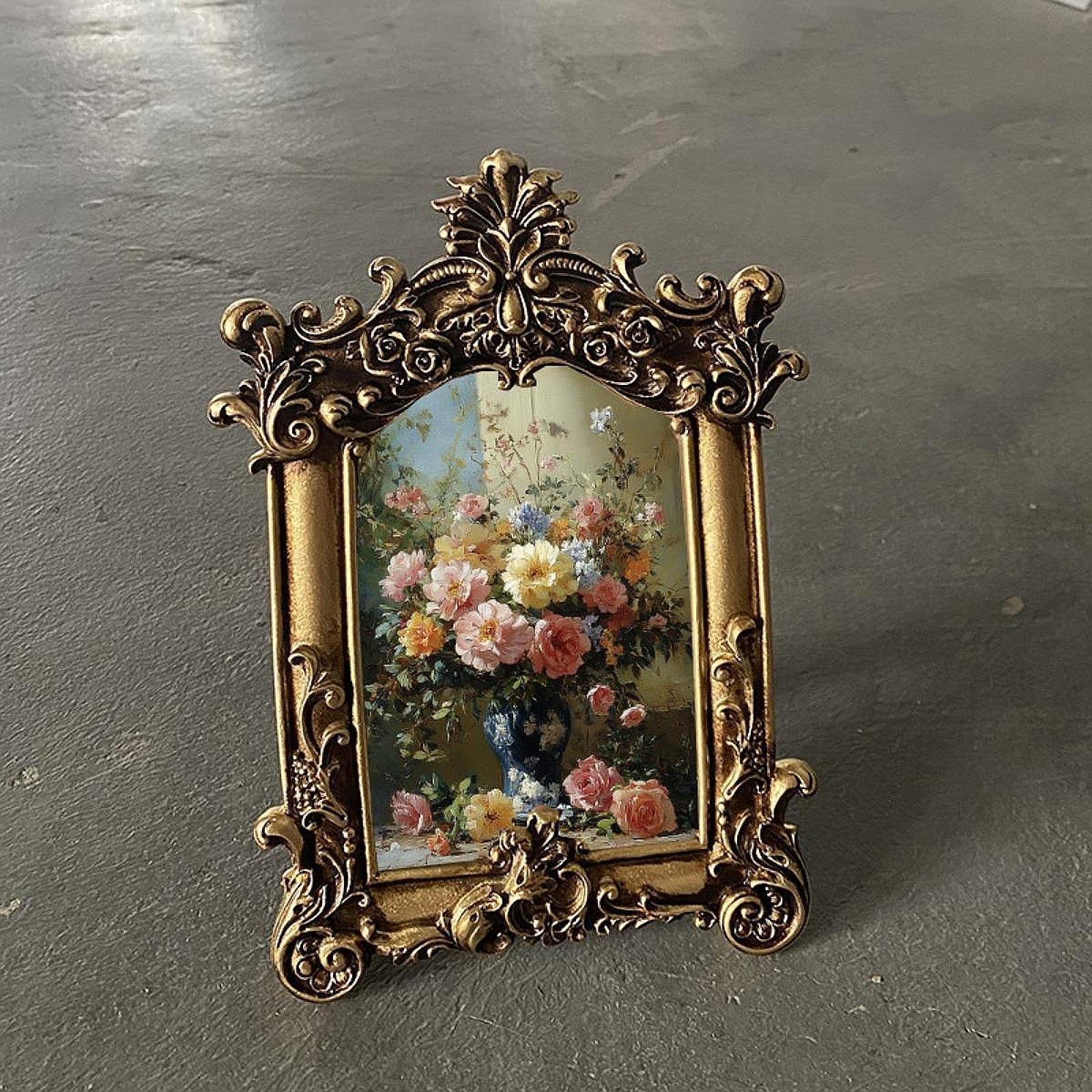 MERISHOPP Retro Photo Frame European Style Tabletop Wall Mounted
