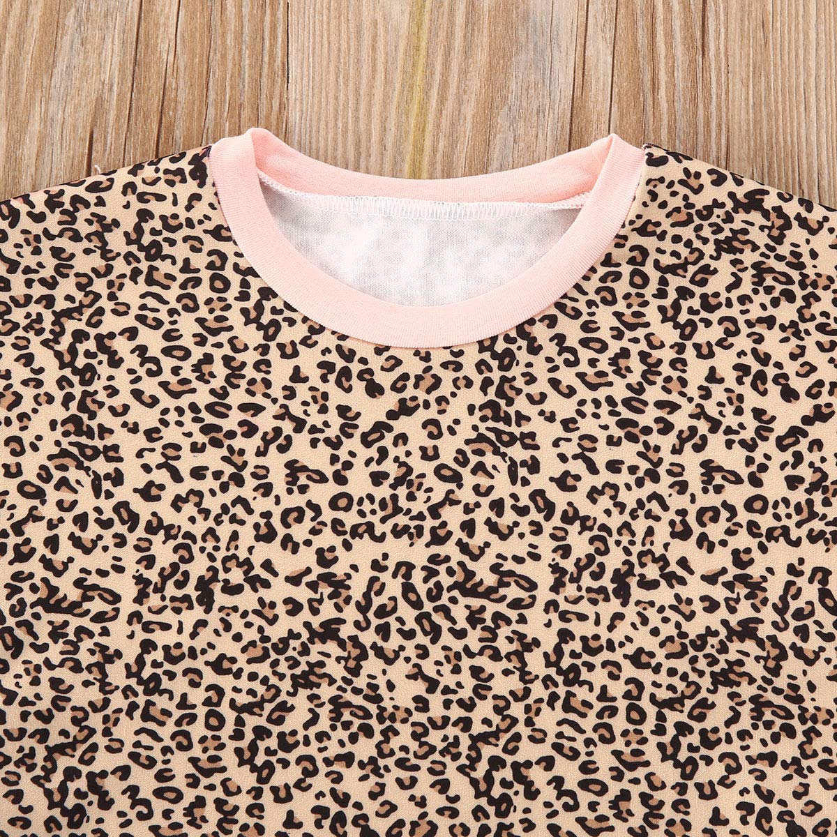 WALLARENEAR Toddler Baby Girl 2Pcs Summer Outfit Cartoon Dinosaur Short Sleeve T-Shirt Crop Top + Ruffle Shorts (Pink, 2-3 Years)