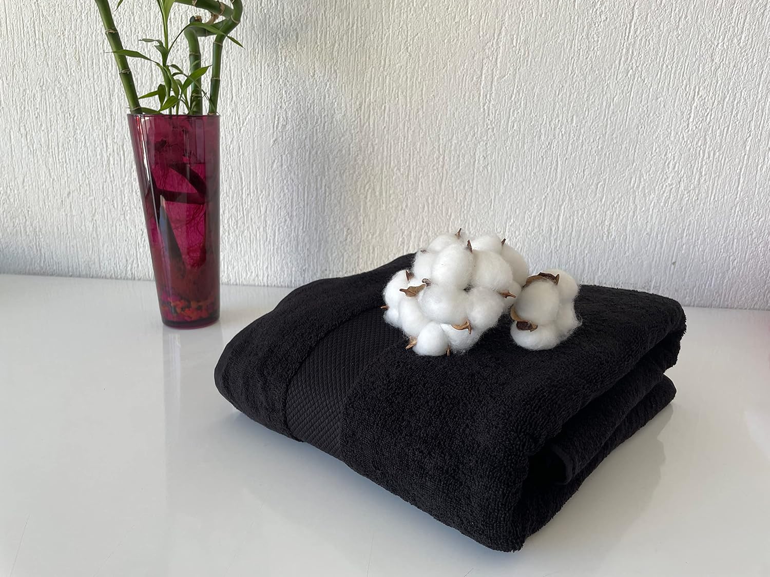 100% Cotton Turkish Towels for Bath Hotel and Spa, Extra Large Oversized Bath Towels, Soft and Absorbent Bath Sheet, Black (1)