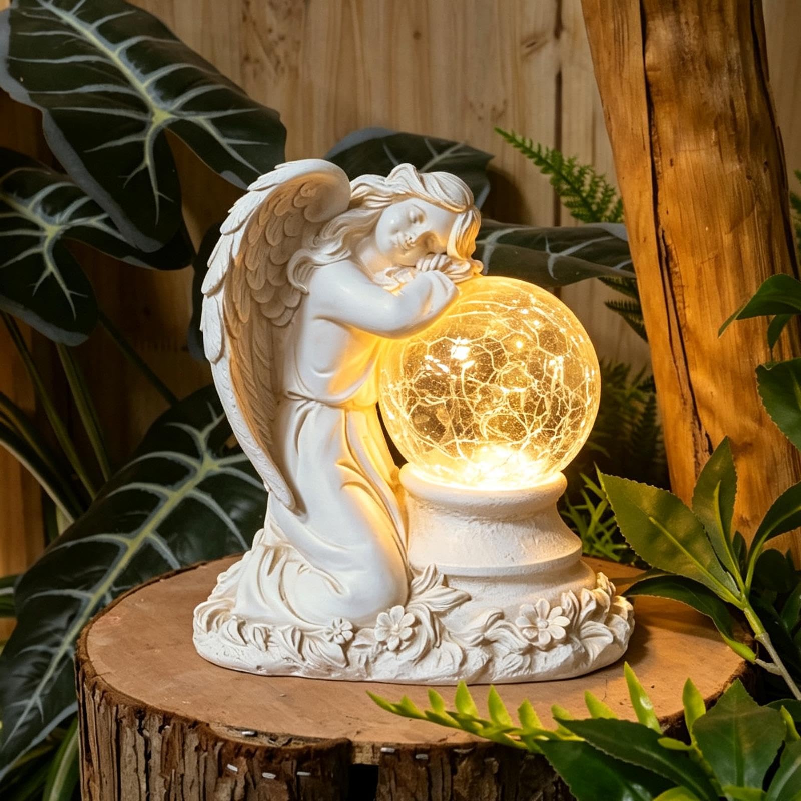 Statue da Giardino a Forma di Angelo con Sfera Vetro Crepato e Luce Solare