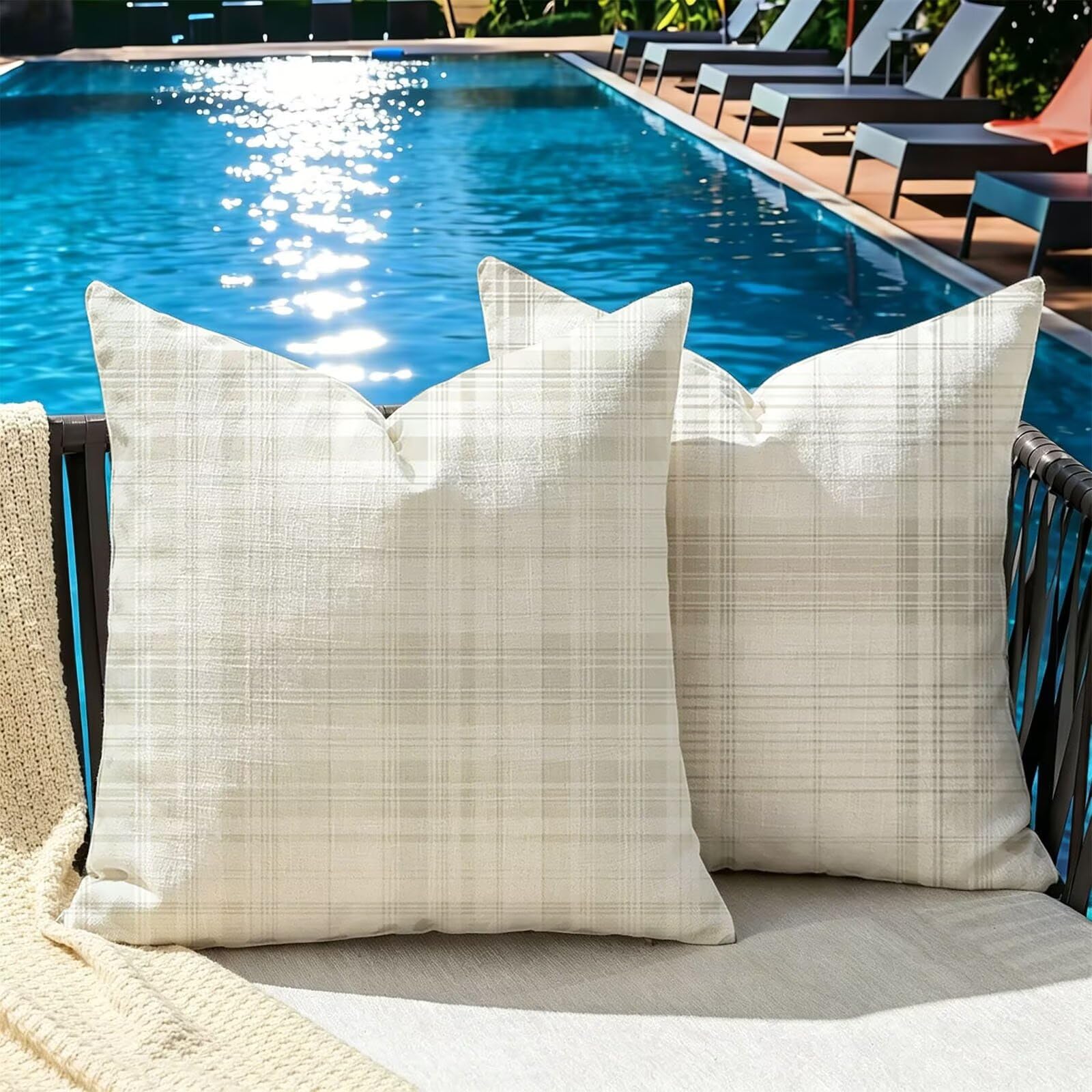 Kissenbezug 65x65cm Outdoor Kissen 2er Set Gitter modern Samt Dekokissen
