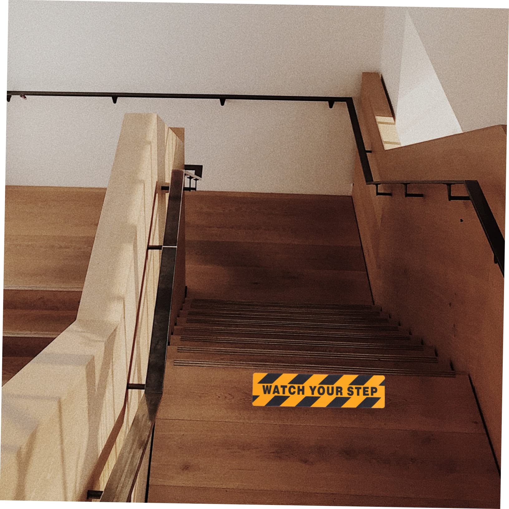 Ciieeo 2 Set Nastro Antiscivolo Per Scale E Adesivi Antisdrucciolevoli Per Superfici Lisce Sicurezza Per Famiglia Docce Vasche E Piscine Watch Your Step Design 4 Pezzi*2