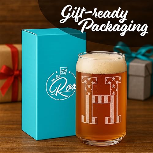 Miniatura 31 de Vaso en forma de lata de cerveza con monograma grabado - bandera de EE.UU.