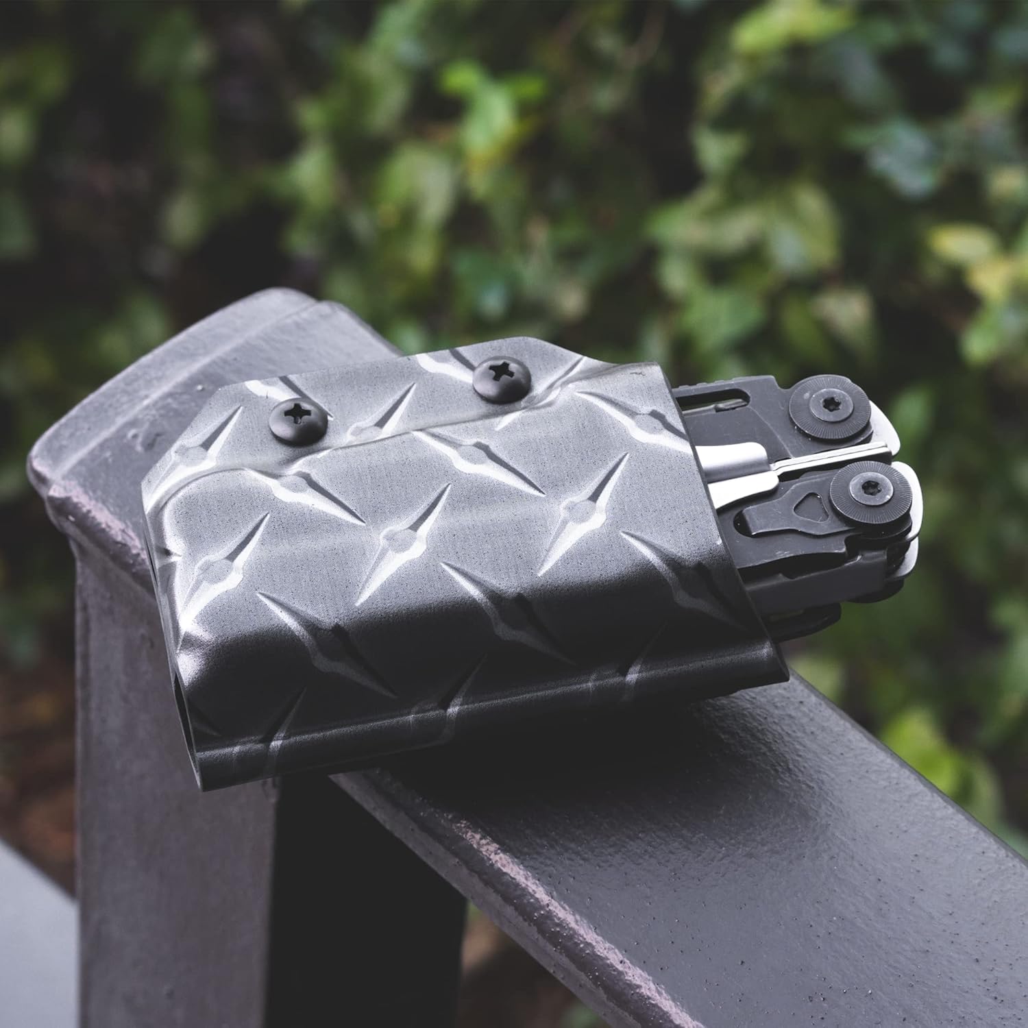 Clip & Carry Kydex Multitool Sheath for LEATHERMAN Surge - Made in USA (Multi-Tool not Included) EDC Multi Tool Sheath Holder Holster Cover (Diamond Plate) : Tools & Home Improvement