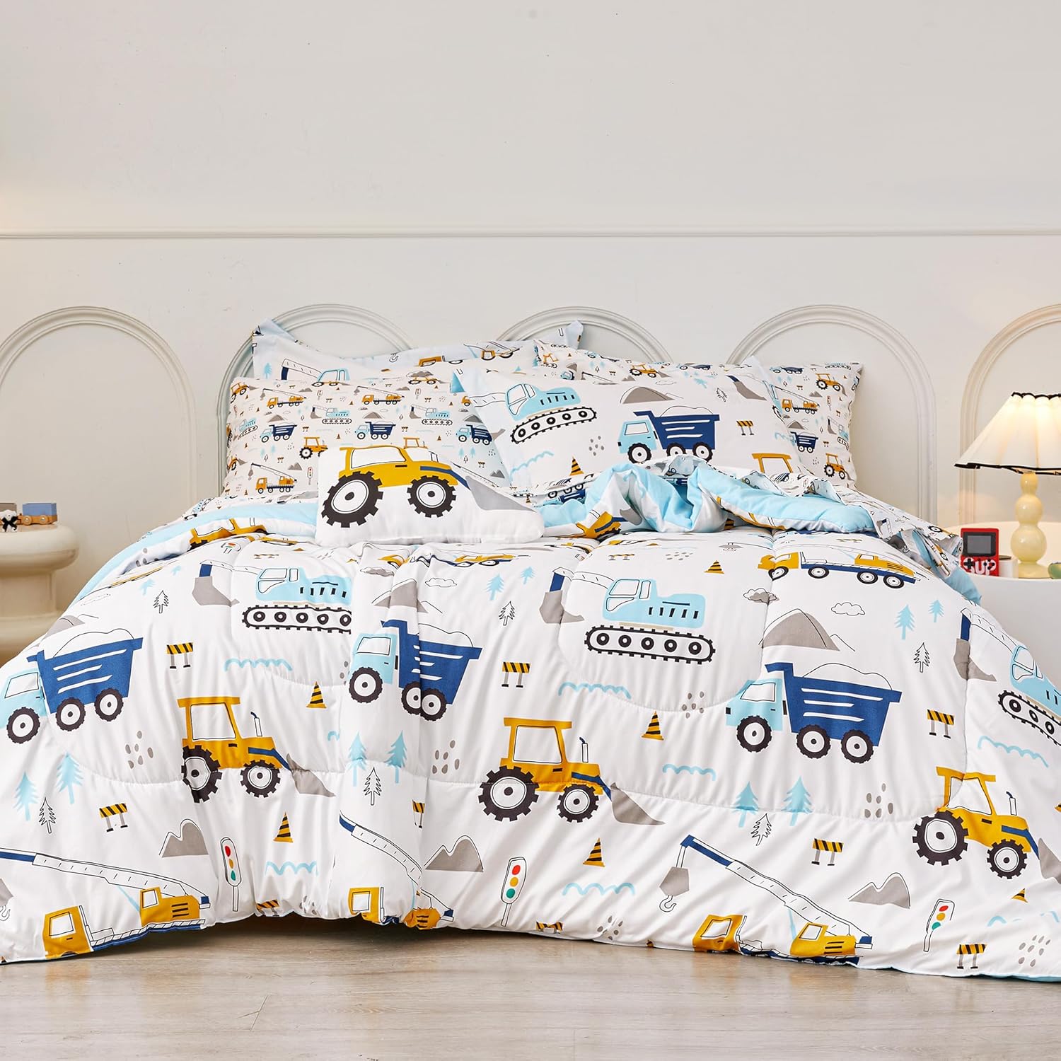 Mooreeke Twin Size Comforter Sets for Girls Kids, 6 Pieces Bed in a Bag Truck Excavator Bedding Comforter Sheet Set with Shams and Decorative Toy Pillow, Ultral Soft Microfiber Kids Bed Set