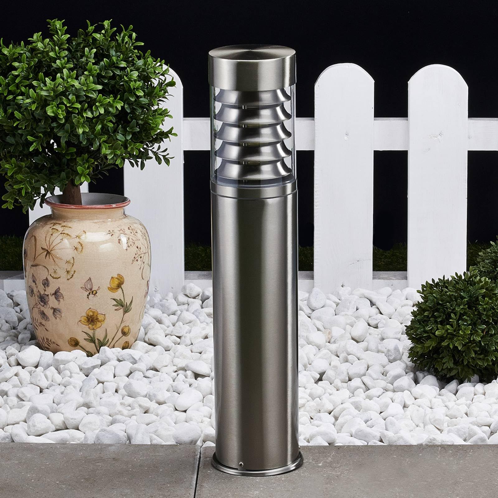 Lindby Lámpara para exterior Enja (Moderno) en Gris hecho de Acero (1 llama, E27) iluminación senderos baliza farola
