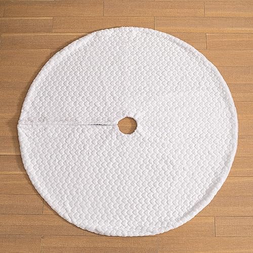 Vista 3 de Faldones blancos de felpa para árbol de Navidad, 36 pulgadas, tapete de lujo de piel sintética para base de árbol de Navidad con patrón de corazón