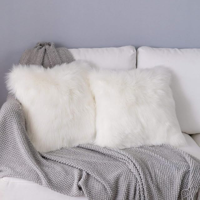 DQMEN Faux Fur Cushion Covers, Deluxe Home Decorative Super Soft Plush Mongolian Faux Fur Throw Pillow Cover Cushion Case