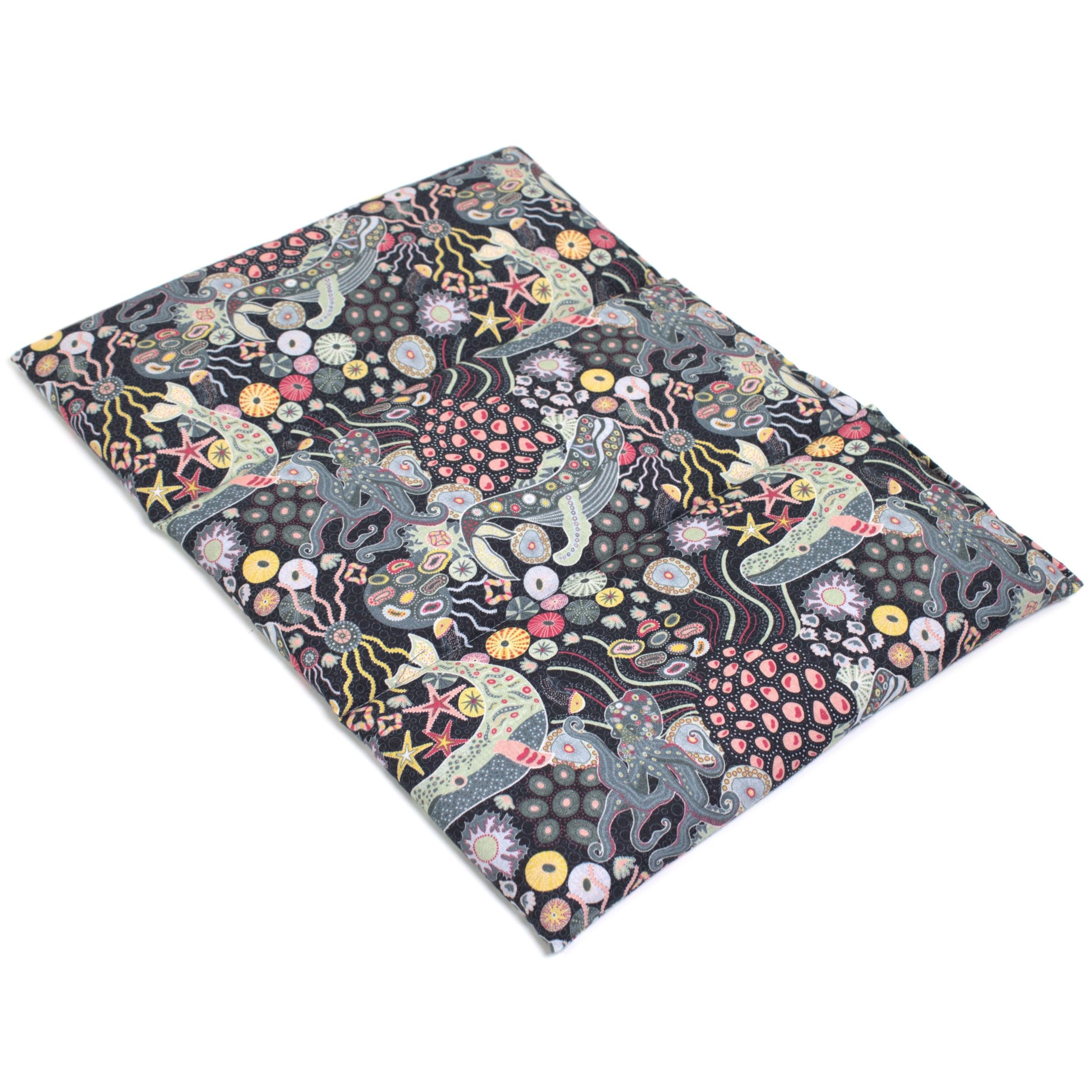 Saco térmico de semillas 40x30 cm (algodón orgánico Océano) - Almohada para la espalda o el vientre - Para microondas y horno - Semillas de grosella (Calor/Frio)