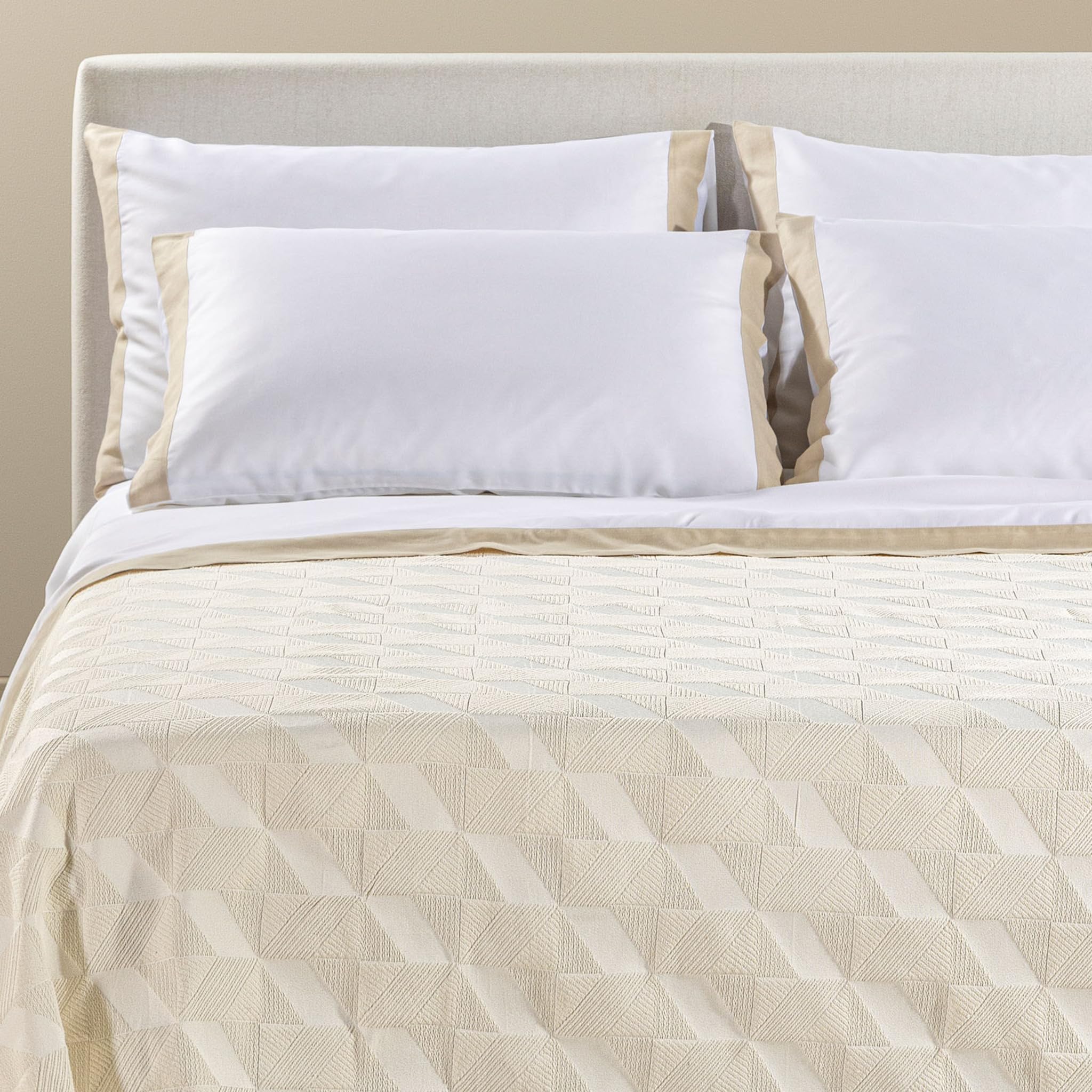 Caleffi Copriletto Matrimoniale 260x260 cm Rapallo – MIsto Cotone Jacquard a Rilievo – Non Trapuntato Primavera Estate – Linea Prima Natura (Avorio)