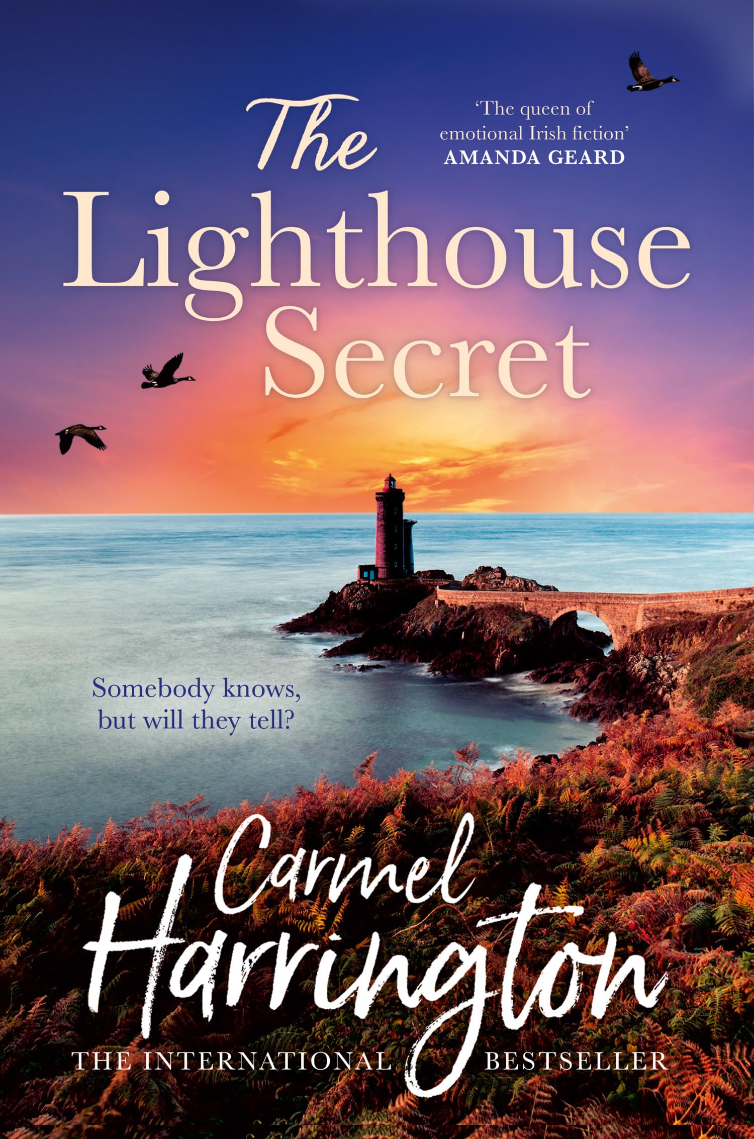 The Lighthouse Secret: The sweeping, secretive and emotional new historical novel from the top 10 bestselling author of The Moon Over Kilmore Quay and The Girl from Donegal.