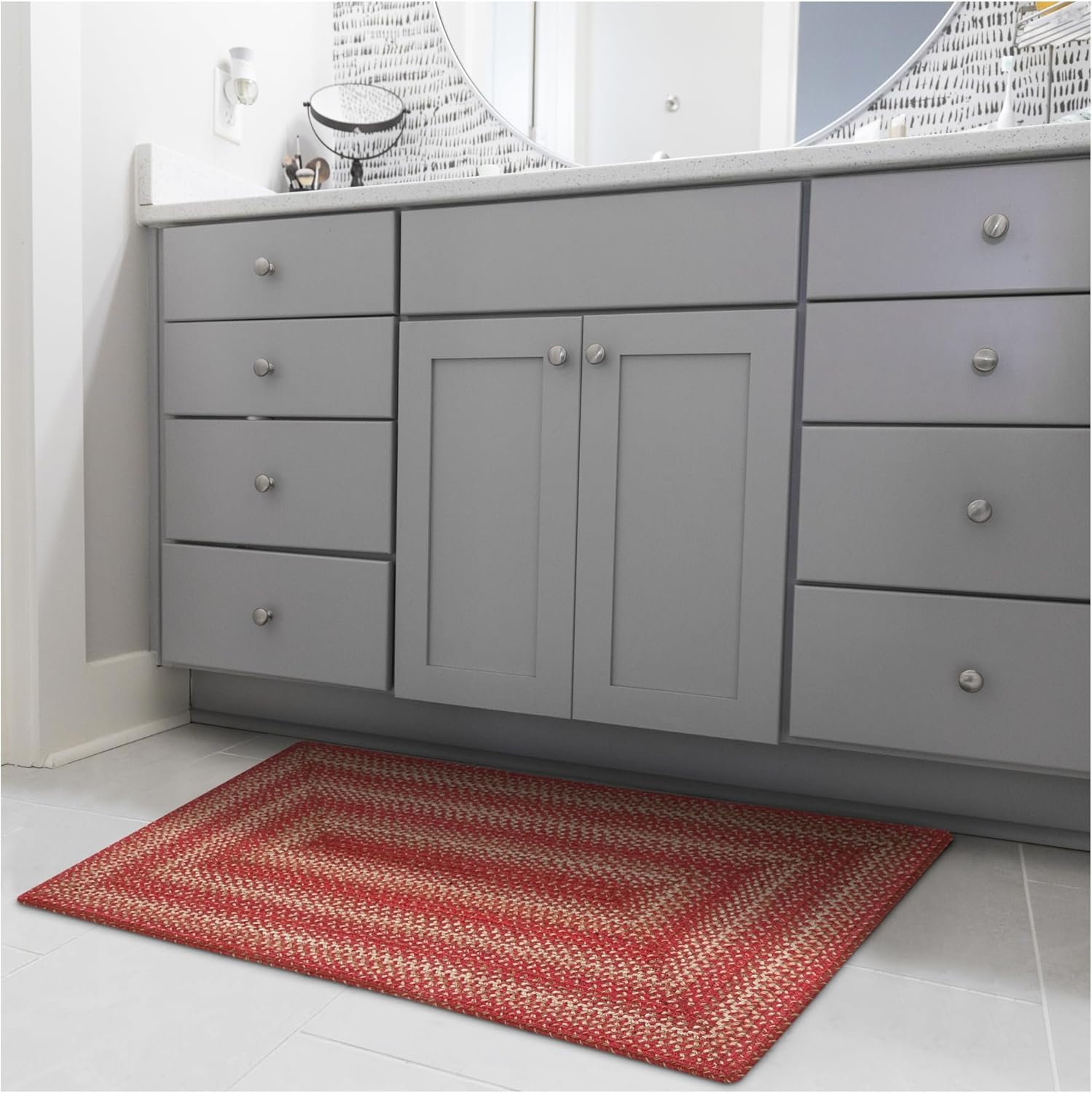 Homespice 2x3' Red Rect. Braided Rug. Apple Pie Red Jute