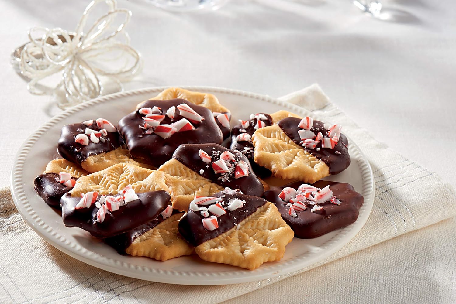 RITZ Snowflake Crackers, Limited Edition Holiday Crackers, 13.7 oz Box