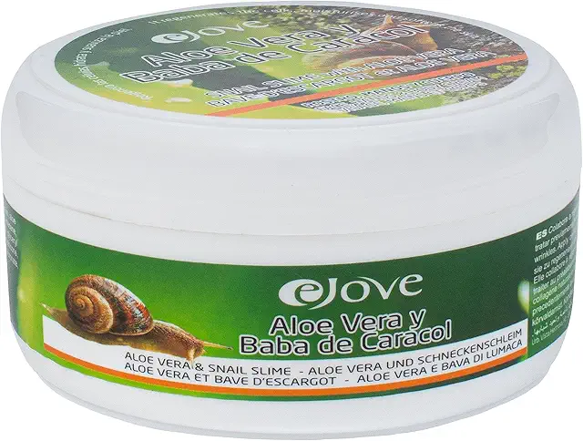 Crema Viso con Aloe Vera e Bava di Lumaca | Idratante Anti-Macchie e Anti-Rughe