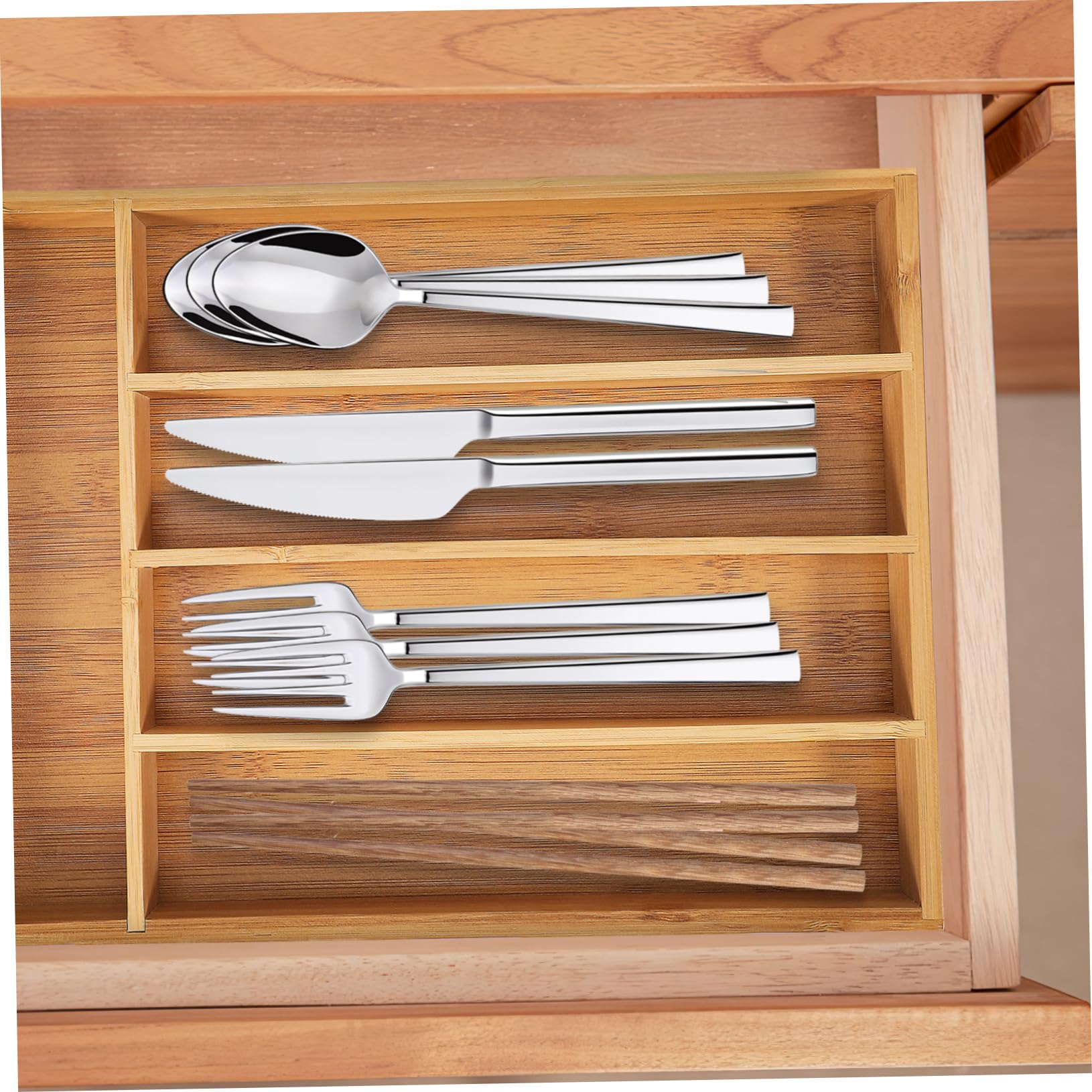 Mobestech Bambus Besteckkasten mit Multifunktionalen Fächern Verstellbarer Utensilien Organizer für Küchenschubladen Langlebig und Elegant für Küchenaufbewahrung