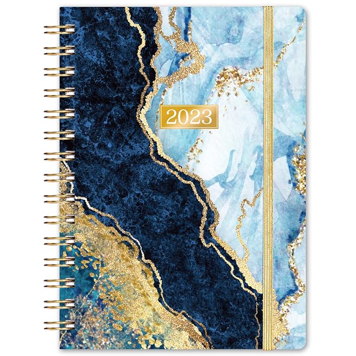 2023 Planner: A Bunny's Tale, Twenty Twenty Three Weekly Planner, 6″x 9