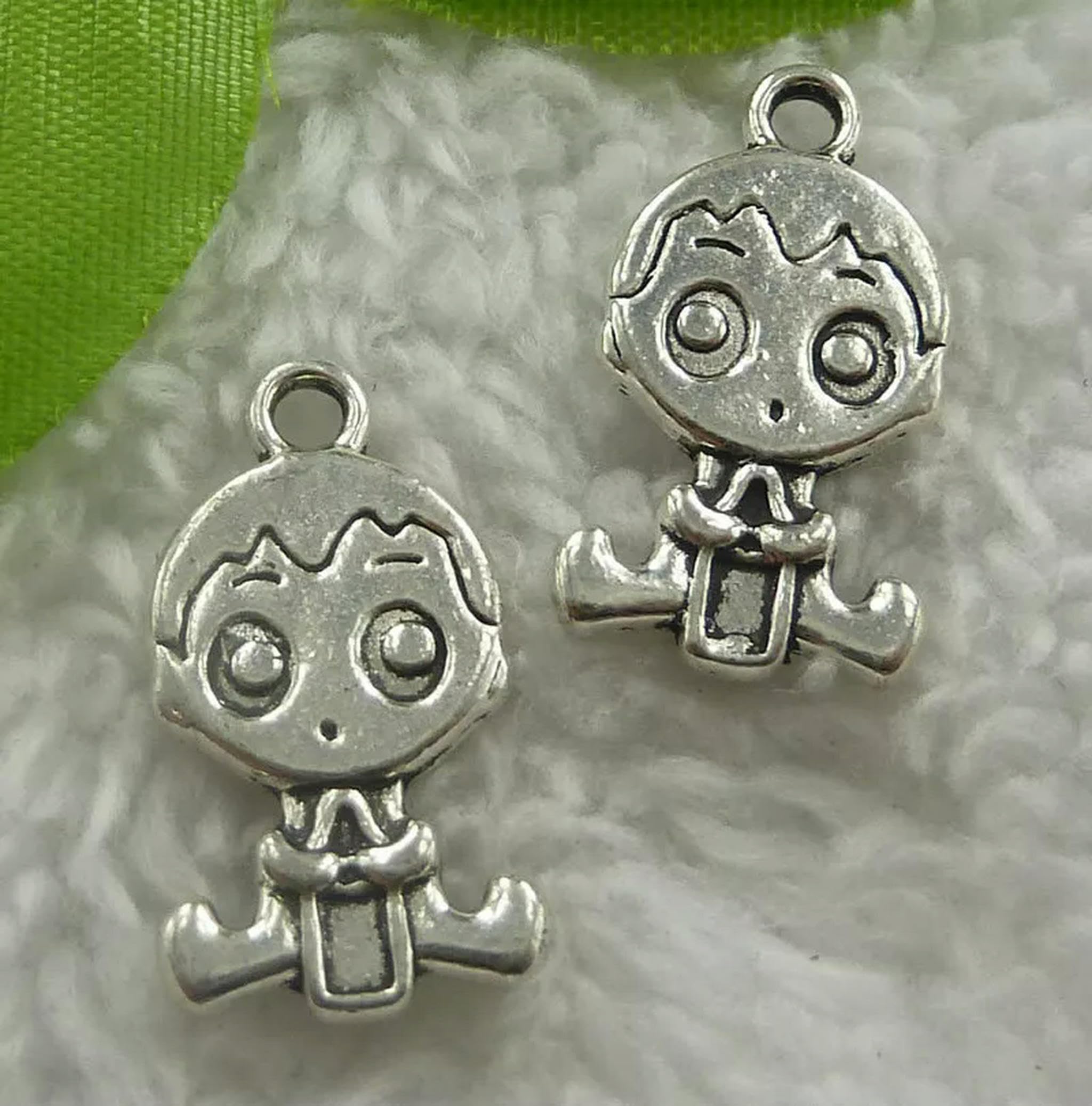 Pendentif garçon argent tibétain 24x13mm B2160 pour bijoux DIY et loisirs créatifs - 100 pièces