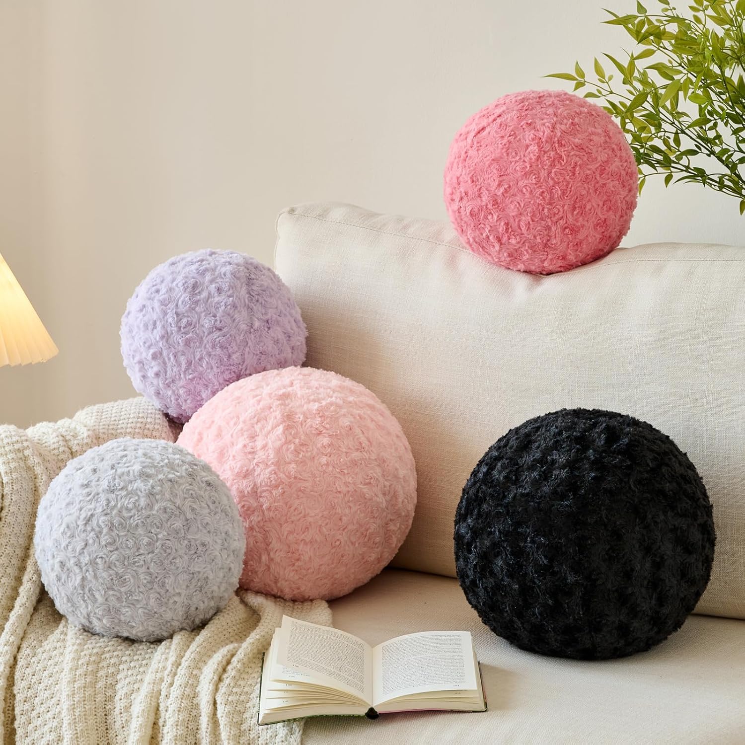 Ball Pillow, Decorative Round Pillow for Couch n, Circle Throw Pillows, Perfect Ball Pillows for Couch, Stylish Decorative Pillows, Versatile Round Throw Pillow (Black, Mini-8.6 Inches)