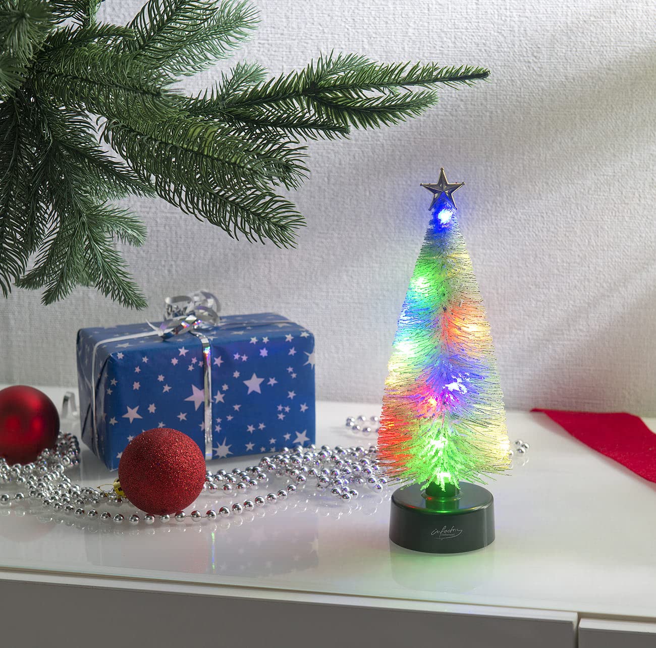 Sapin De Noël Artificiel Enneigé LED MALIGNE 90 Cm Blanc | Leroy Merlin