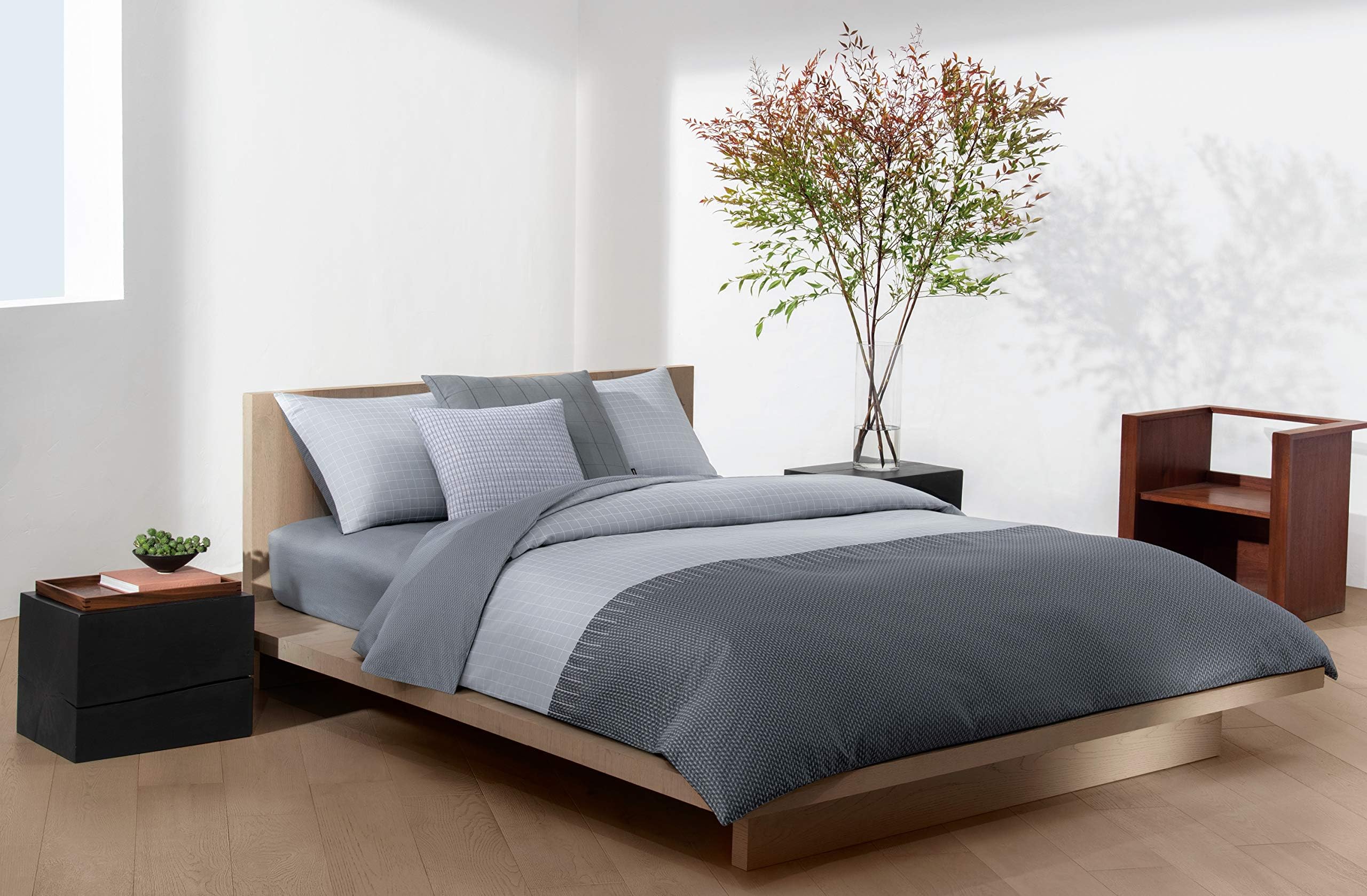 Calvin Klein Home Printed King Duvet Cover Set of 3 Pieces -1 Duvet Cover and 2 Sham Covers, 100% Cotton 300 Tc (Grey)