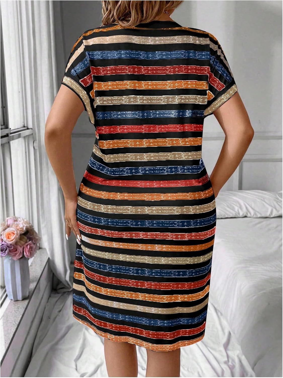 SOLY HUX Women's Plus Size Summer Dresses Short Sleeve Striped Sundress V Neck Beach Vacation Short Dress - Image 2