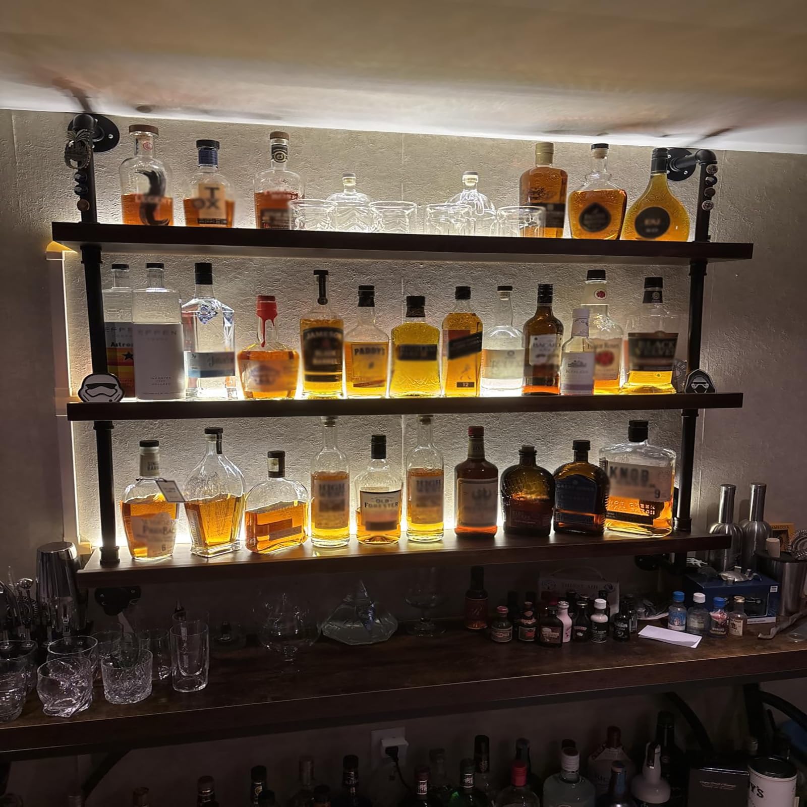 100CM Grande Portabottiglie Da Parete con illuminazione a LED,3 Livelli Supporto Vetro in legno massello in stile industriale vetrinetta da parete Pensile bar, ristoranti e case