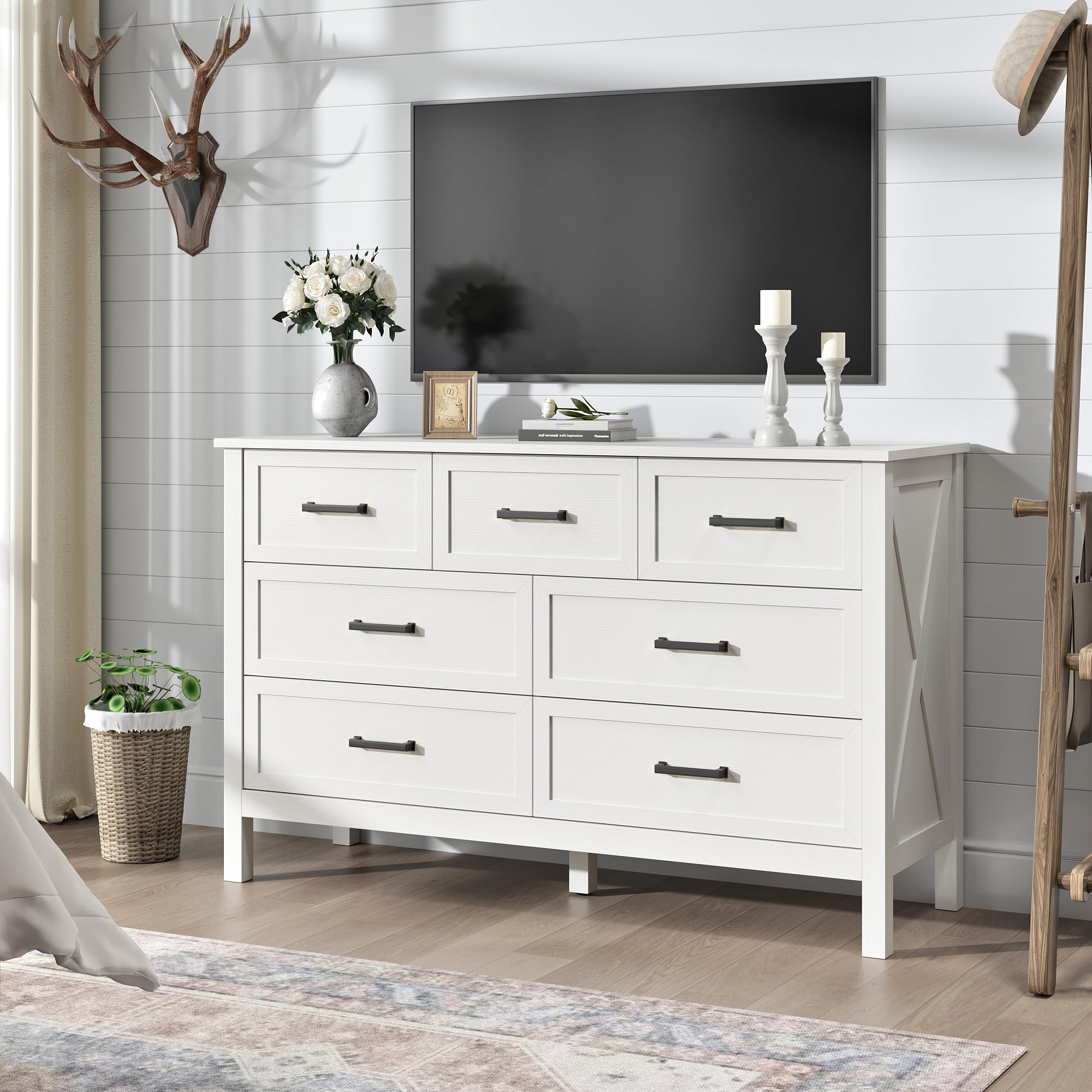 BAZELOR Farmhouse Dresser for Bedroom, 7 Drawers Dresser with Natural Texture, Wood Rustic Wide Chest for Bedroom, Hallway, Entryway, White