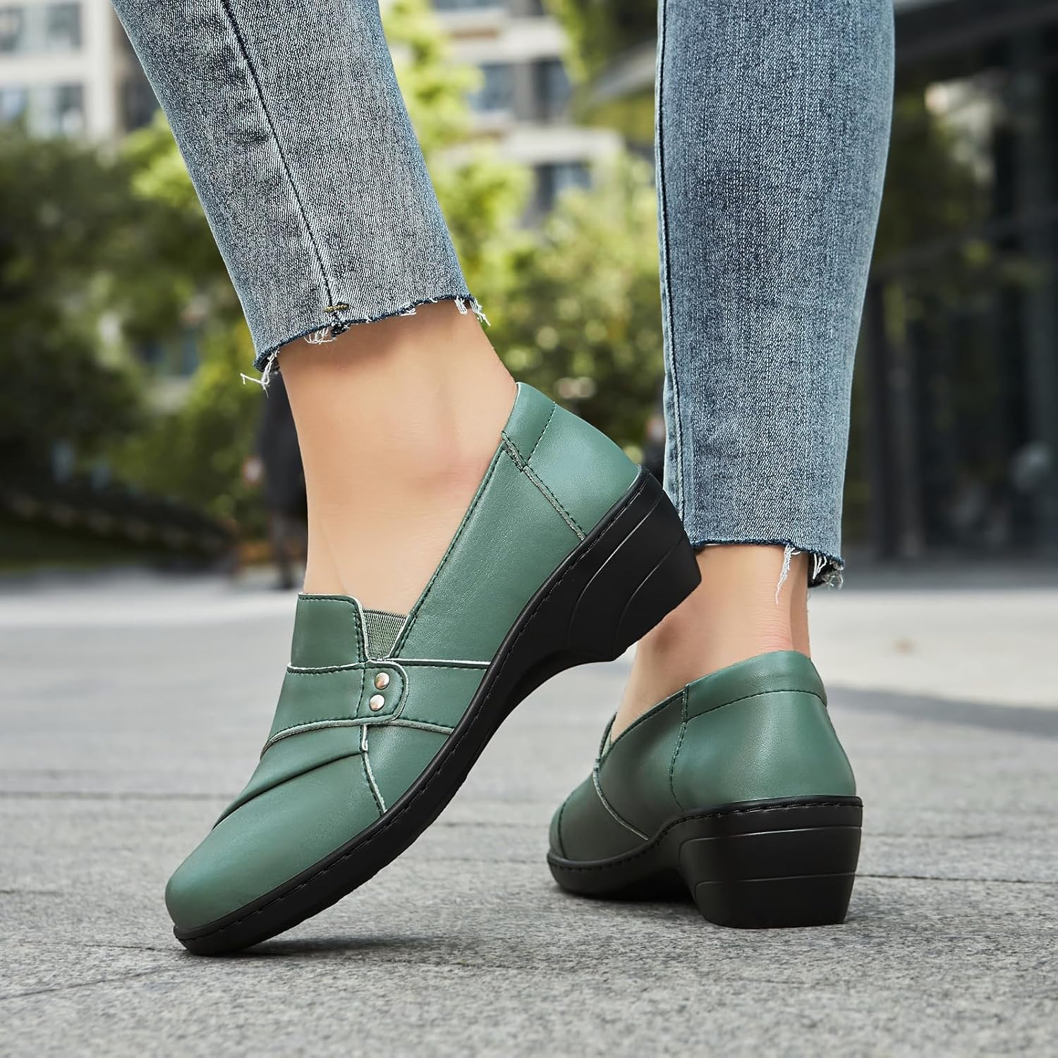 KORDAL Women's Comfortable & Lightweight Leather Loafers Slip-Ons Stylish Business Casual Dress Shoes Work Office Everyday Walking Shoes for Women - Image 3