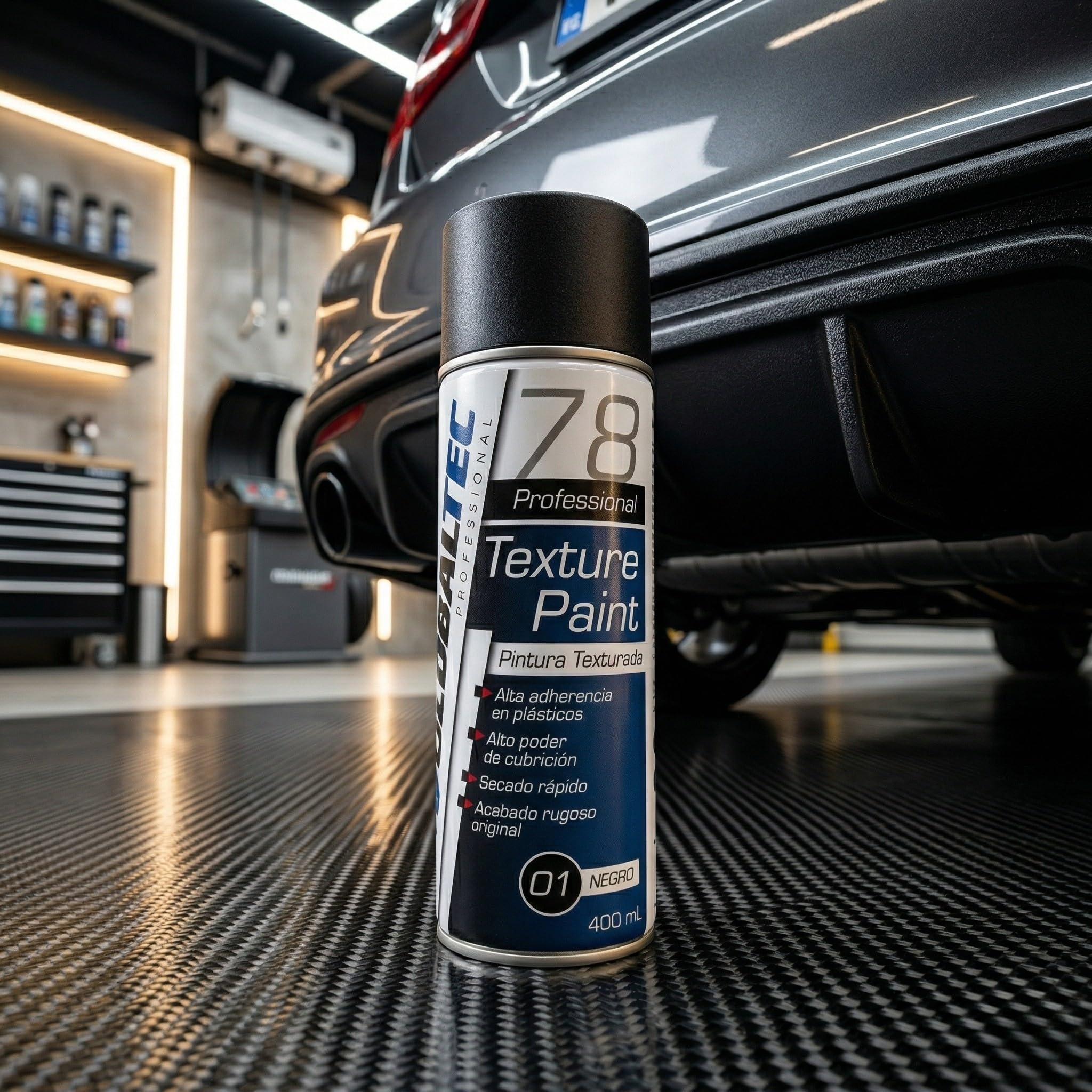 Vernice Spray Effetto Ruvido Nero 400 ml – Finitura Texturizzata Antigraffio UV per Paraurti, Plastiche e Metallo – Asciugatura Rapida, Anticorrosione e Massima Aderenza