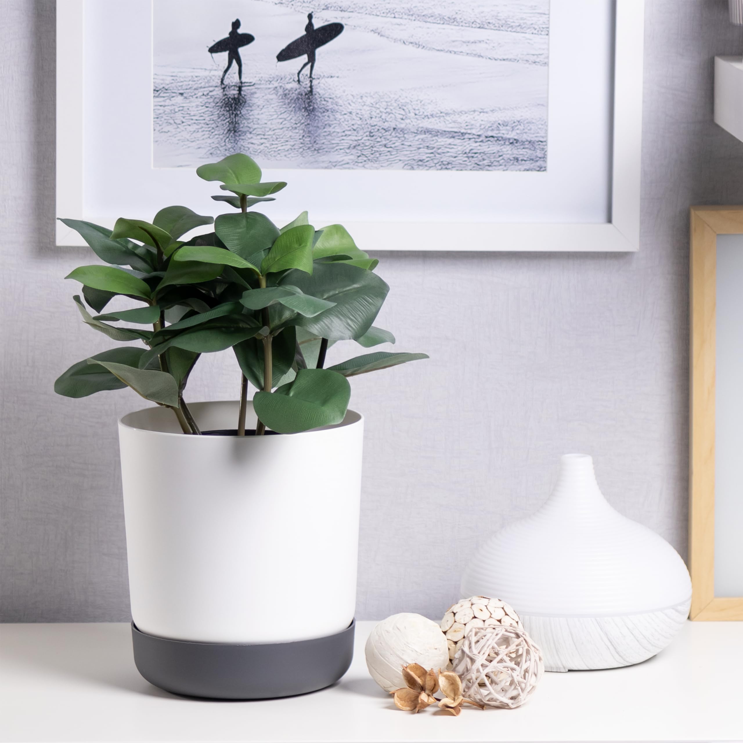 Home Garden Ornaments, Plant Pots Indoor, Plastic Outdoor Planter with Drainage & Saucer, Classy Flower Pot (15 cm / 5.9 inch - Image 2