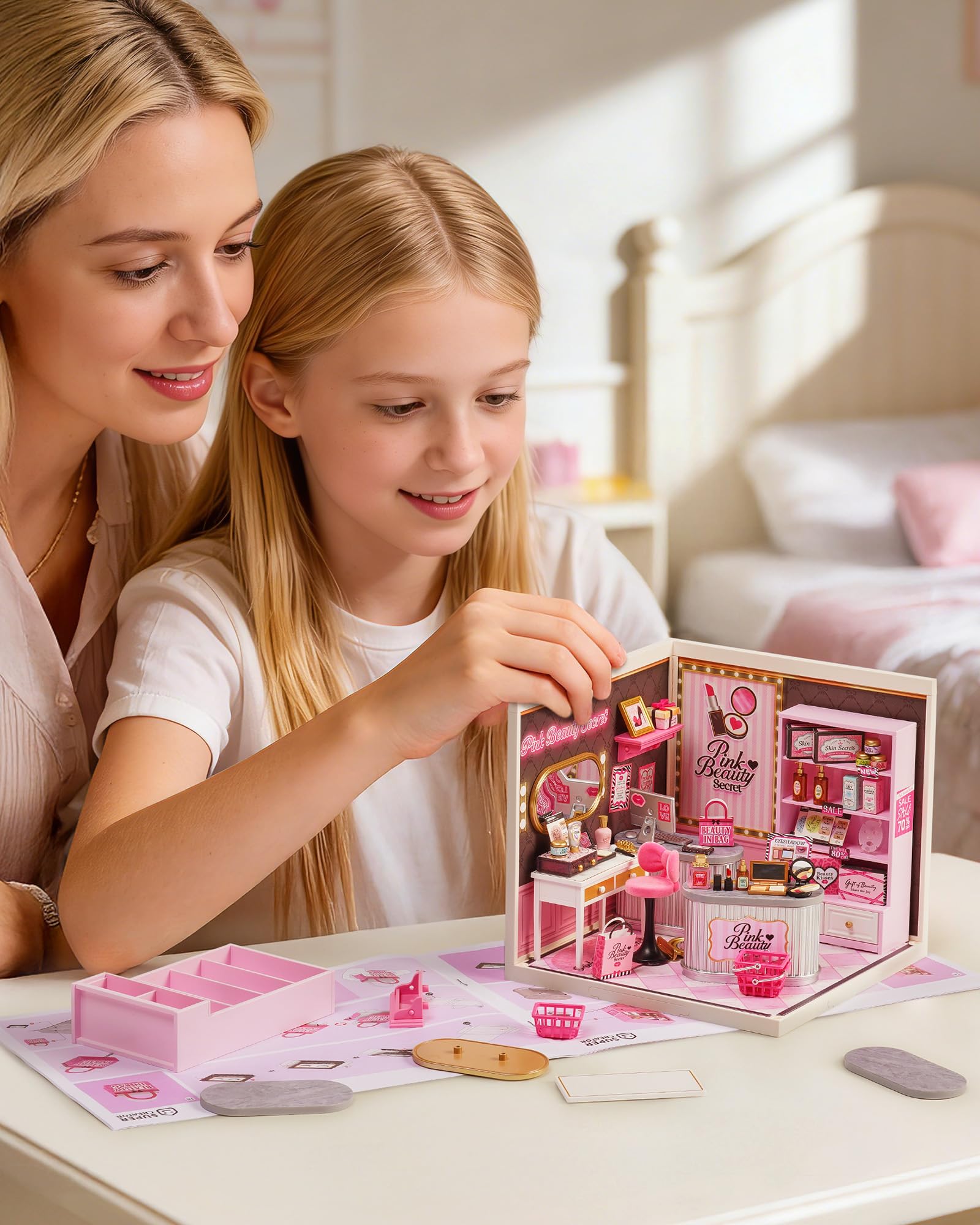 Rolife Super Creator DIY Miniature House Miniatur Haus Bausatz Selber Bauen Deko für Schreibtisch Bücherregal Modellbausatz Diorama Modellbau Bastelset (Pink Beauty Secret)