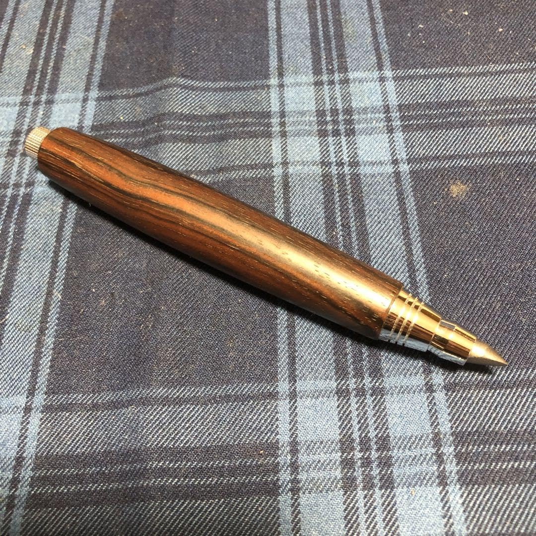 Amazon.co.jp: クラフトエー 5.6mm芯ホルダー ブラックウッド : 文房具  