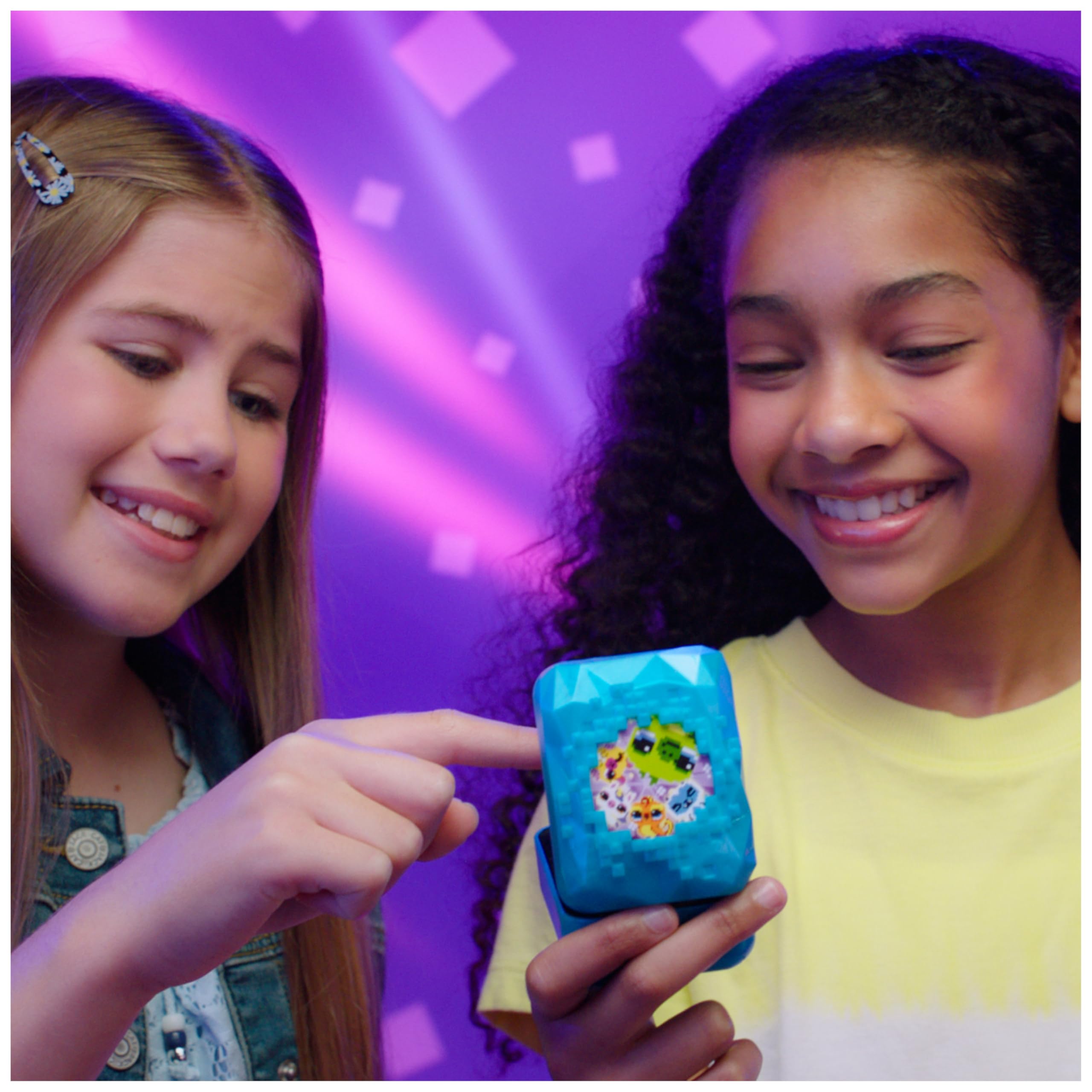 Bitzee Magicals - Mon Animal Interactif Bitzee - Animal Digital 3D Que Vous Pouvez Vraiment Toucher - Boîtier Electronique 20 Animaux Interactifs - Sons Réactions Et Jeux - Jeu pour Enfant 5 et +