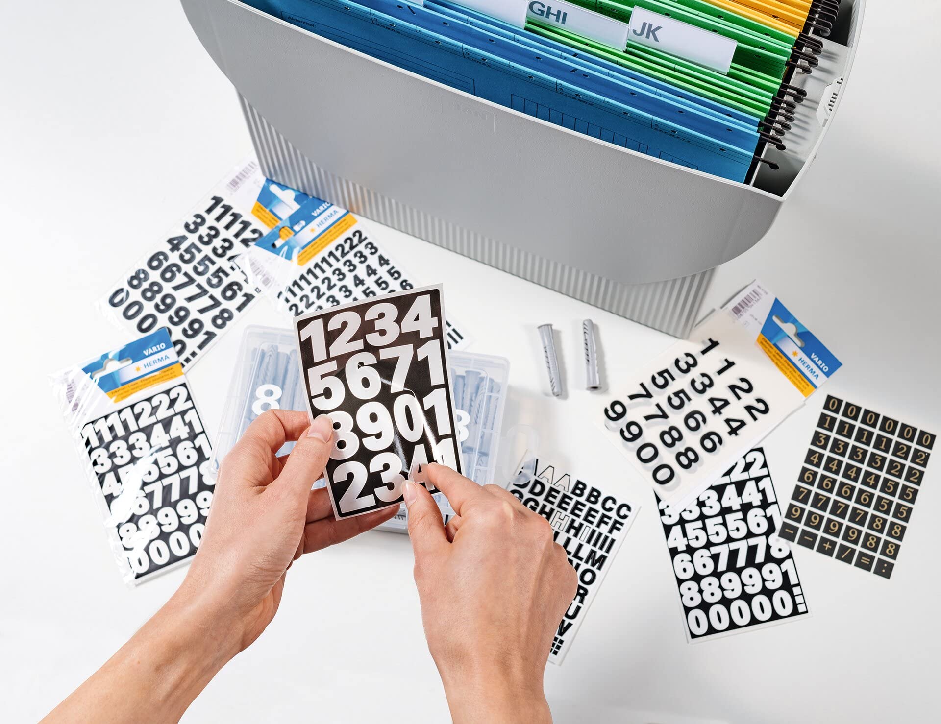 Adesivi Numeri Neri HERMA - 71 Pezzi, Carattere 10 Mm, Resistenti Alle Intemperie, Per Civici E Etichette - Foto 4