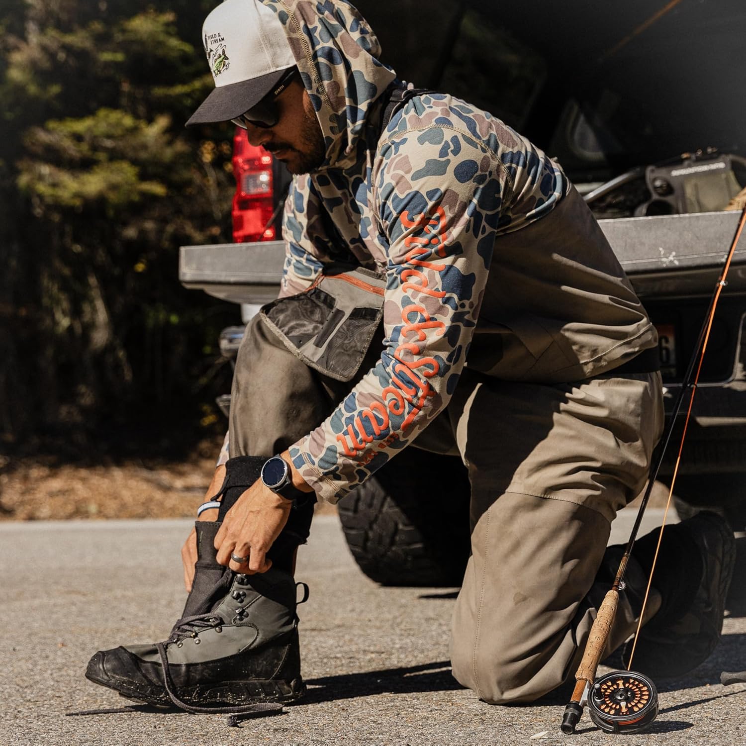 Field & Stream Roll Cast Performance Hoodie with Drirelease® - Image 3