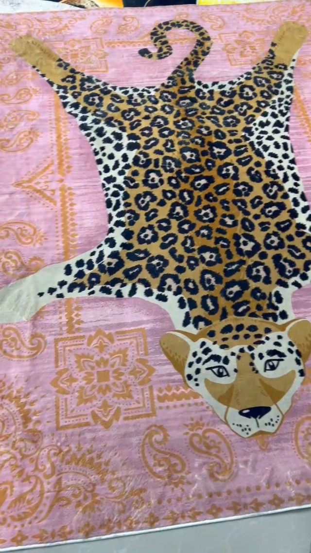 Amazon.com: Vintage Boho Style Cheetah Print Area Rug 7x10 Red