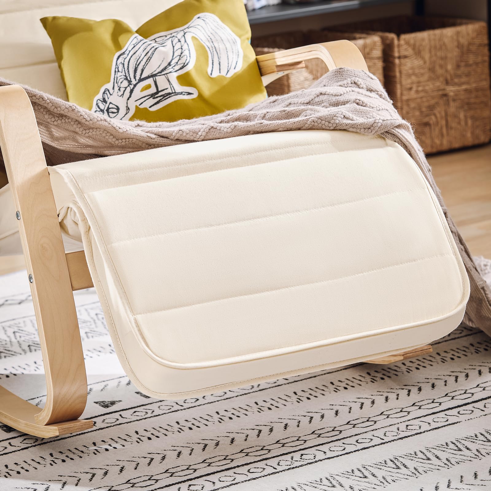 SoBuy Mecedora con Cojín y Reposapiés Beige