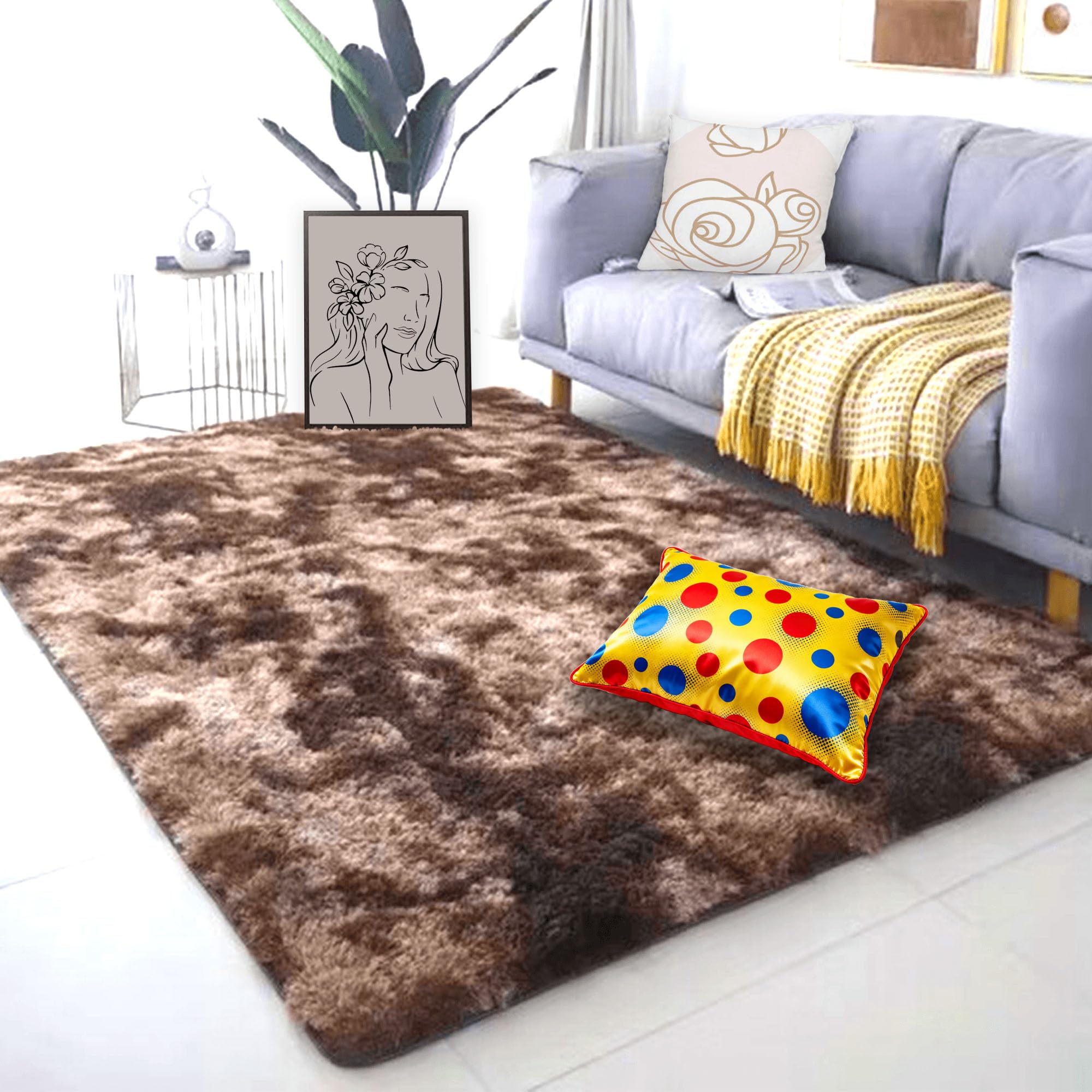 Grand tapis de salon épais 270 x 290 cm poil long moelleux contre le sol froid