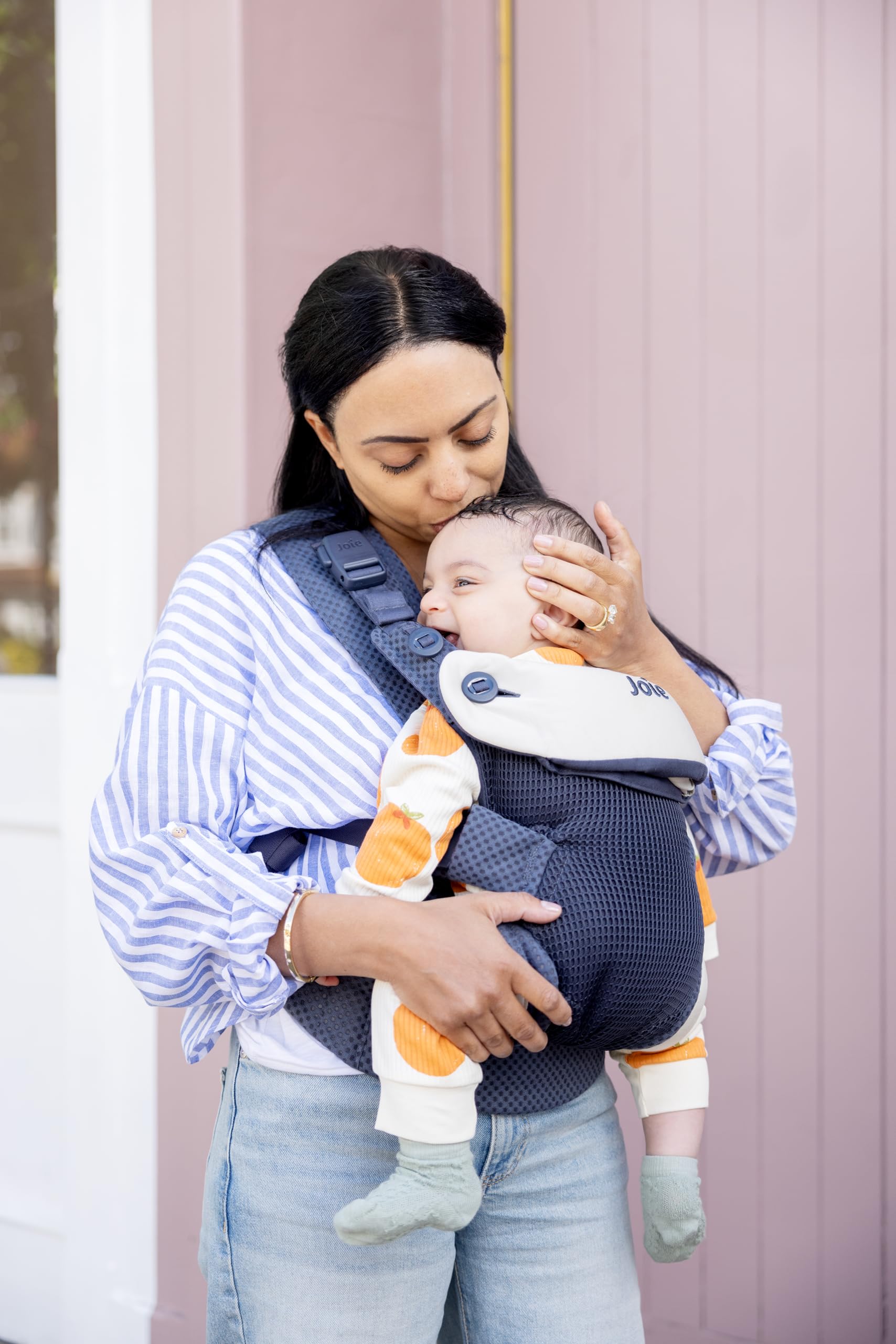 Joie savvy™ lite air 3in1 Babytrage, Geburt bis 3 Jahre (3,5–14 kg), Indigo | Babytrage mit 3 tragevarianten, Leichte Meshgewebe, neugeborenenstütze, magnetverschlüssen und ergonomischem komfort.
