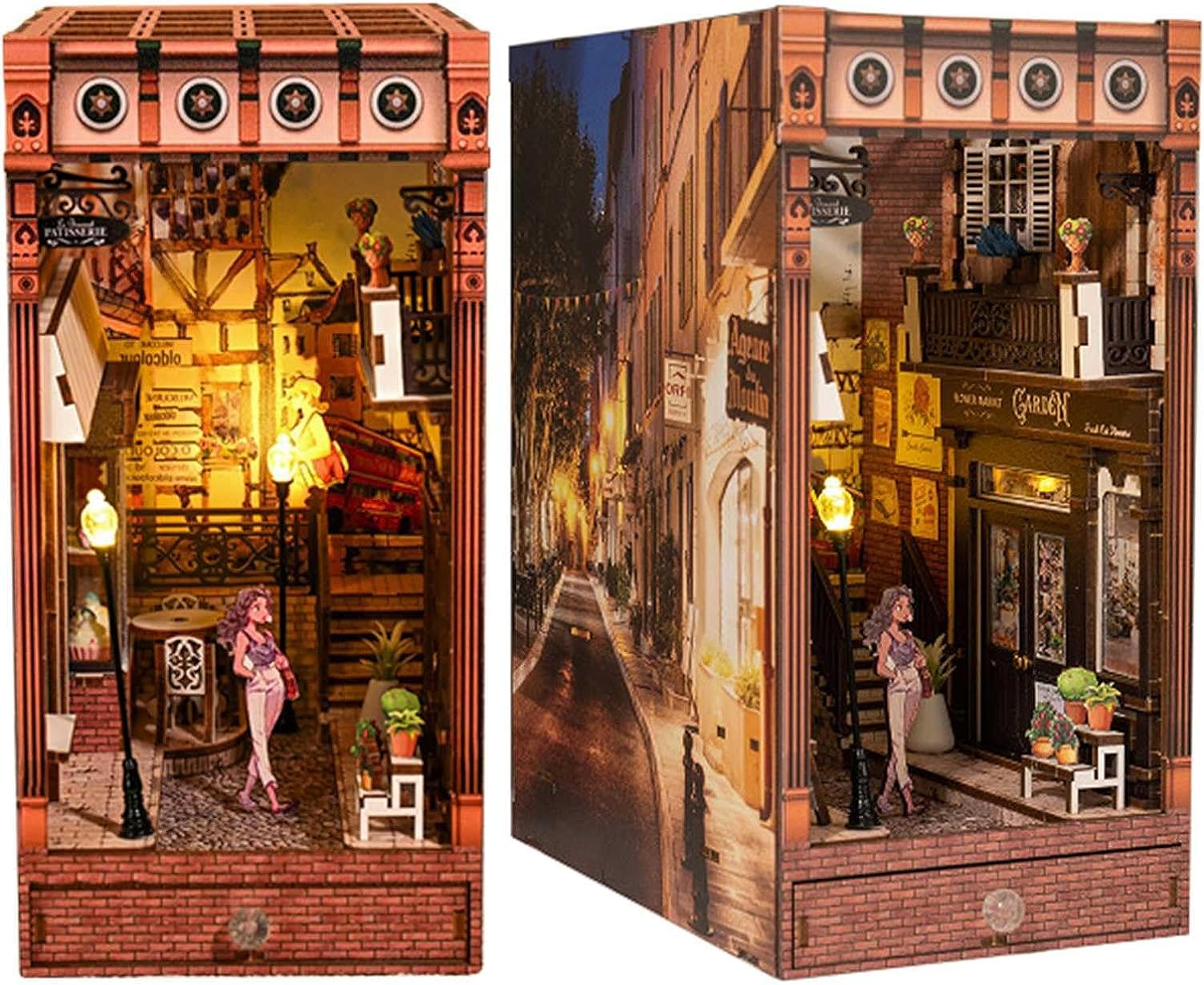 Model edukacyjny Zestaw LED do kącika książek-DIY Dekoracyjny stojak na książki do dekoracji półki na książki, drewniane puzzle 3D Miniaturowy domek dla lalek Kreatywność Wkładka na półkę z dotykiem L